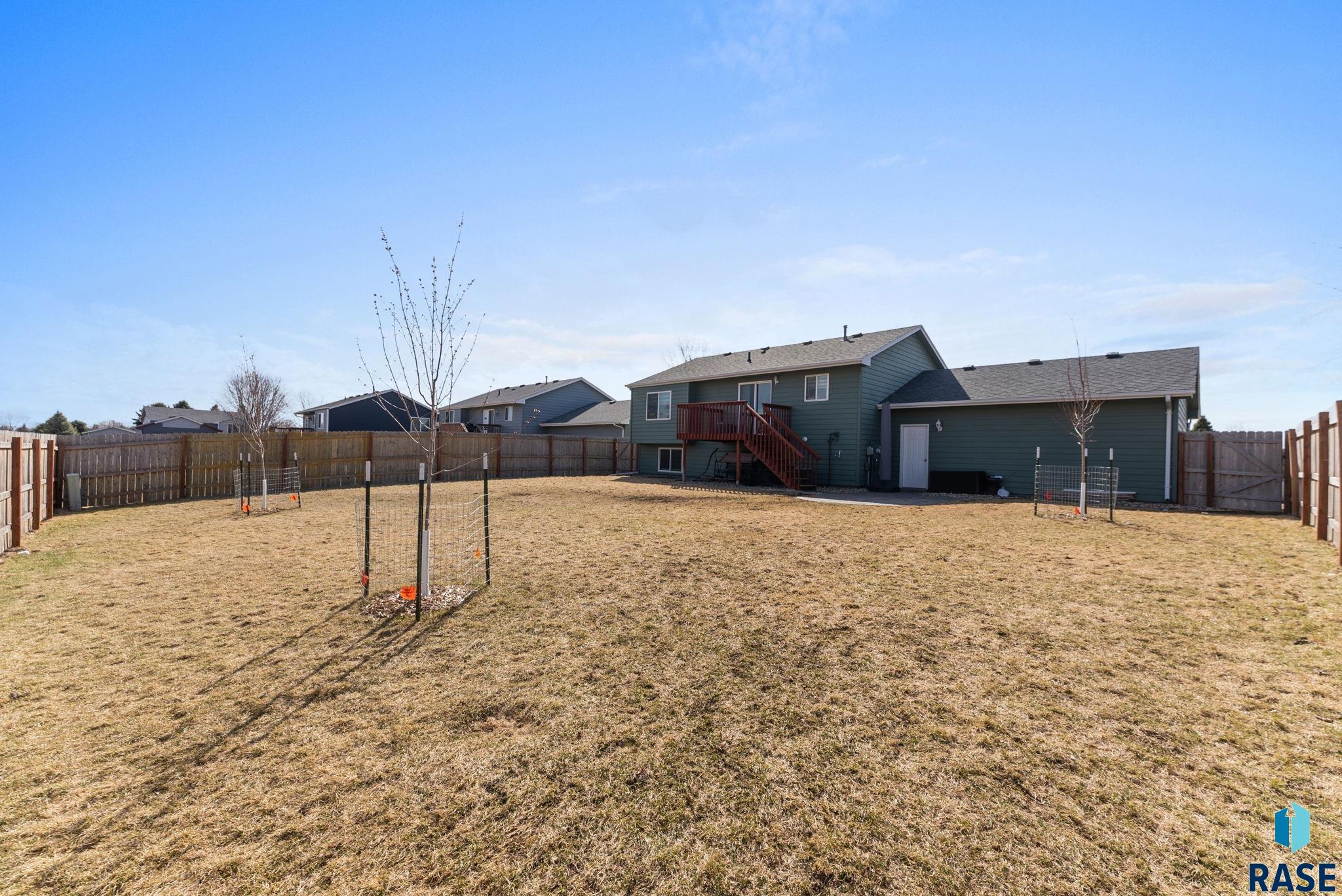 Sioux Falls, South Dakota 57106, United States, 3 Bedrooms Bedrooms, ,2 BathroomsBathrooms,Residential,Active,95747