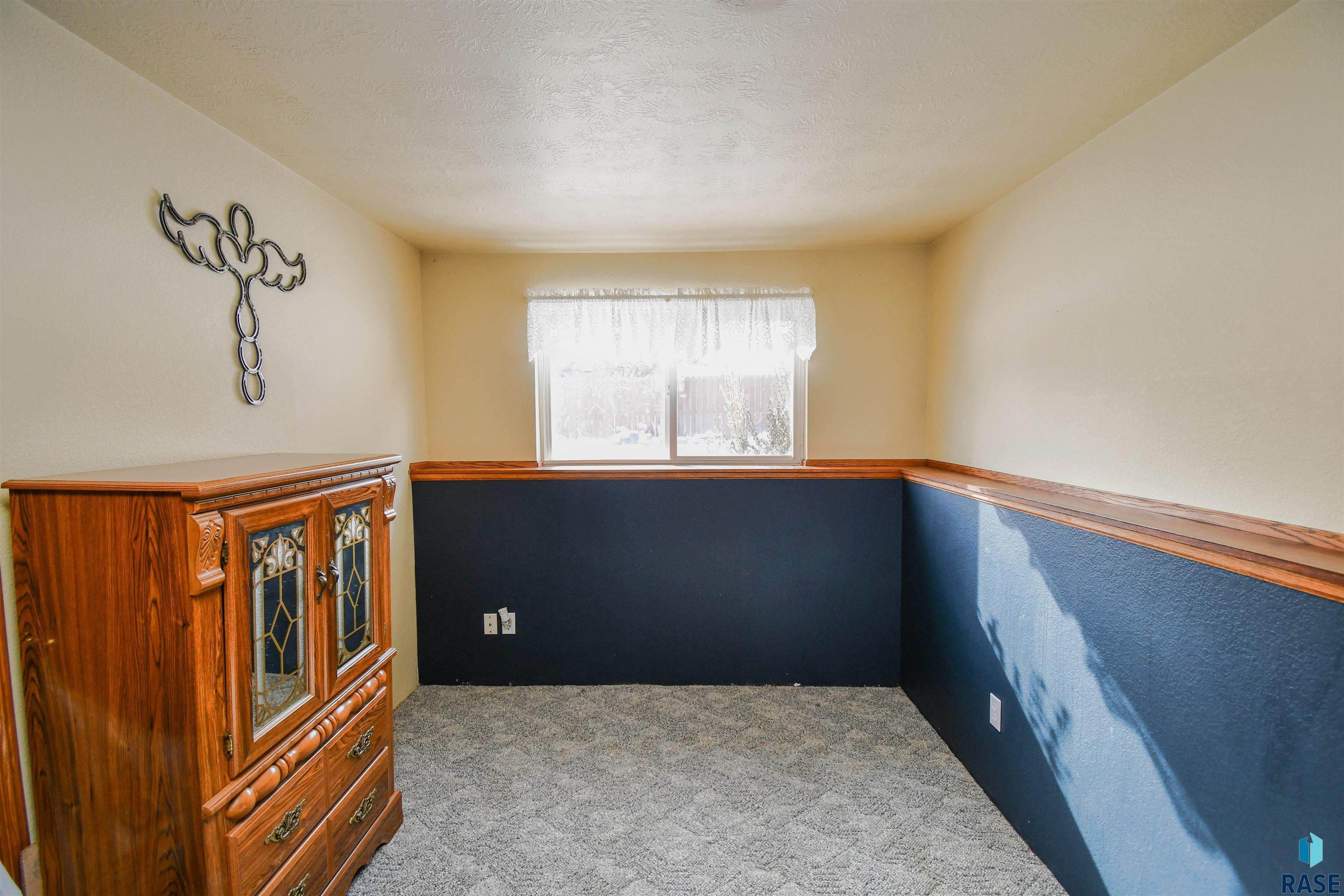 5813 W Clay St Street, Sioux Falls, South Dakota image 33