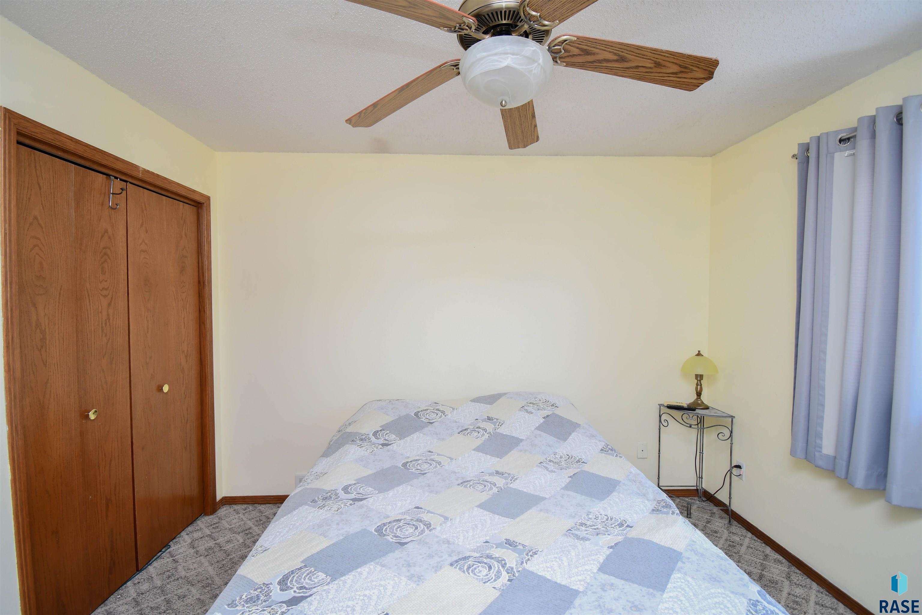 5813 W Clay St Street, Sioux Falls, South Dakota image 28