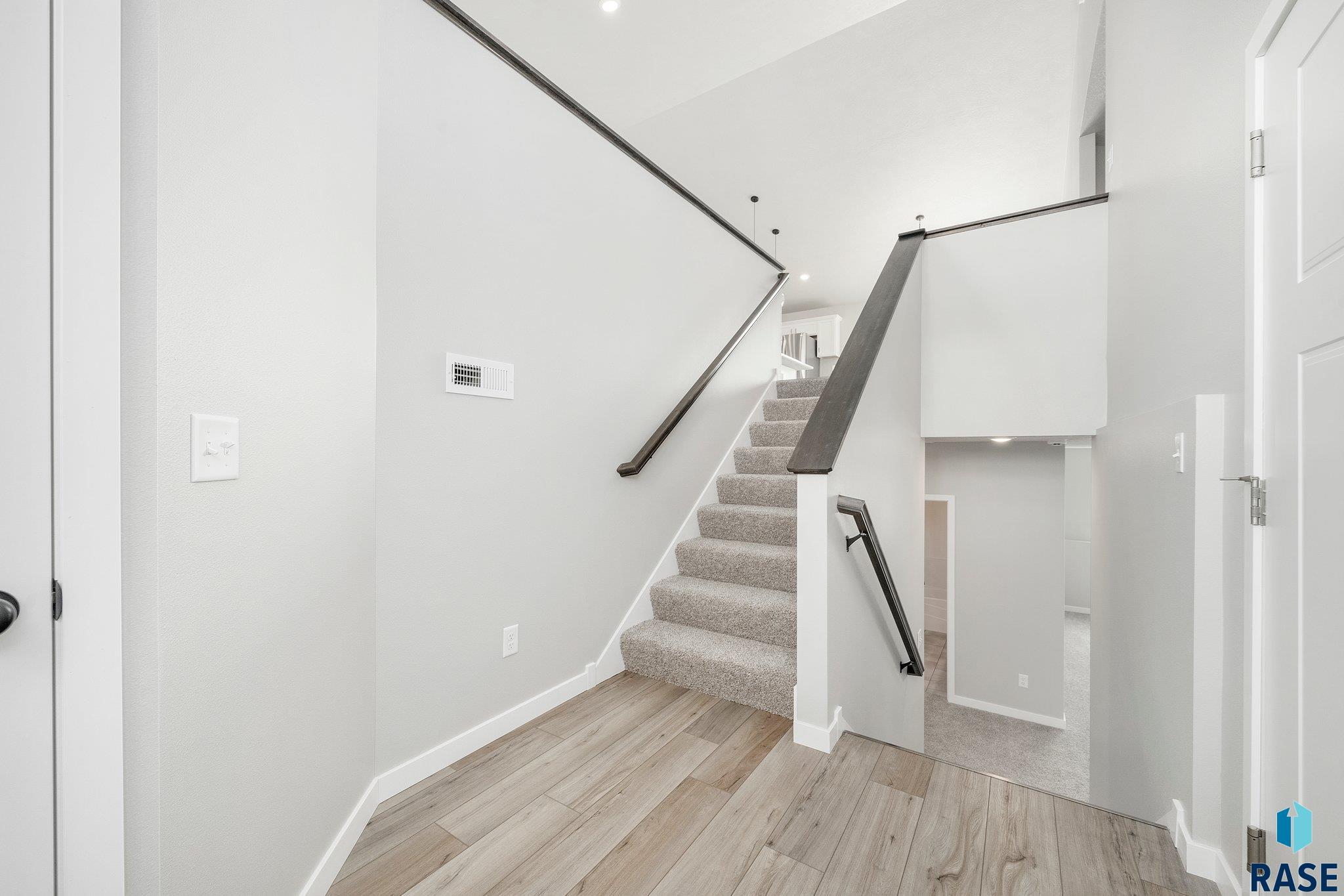 2904 S Copper Creek Ave Avenue, Sioux Falls, New Jersey image 19