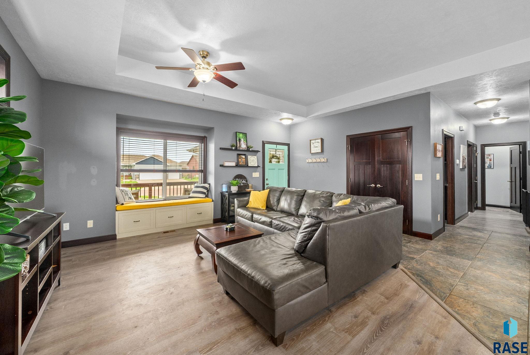 330 Taylor Dr Drive, Tea, New Jersey image 6