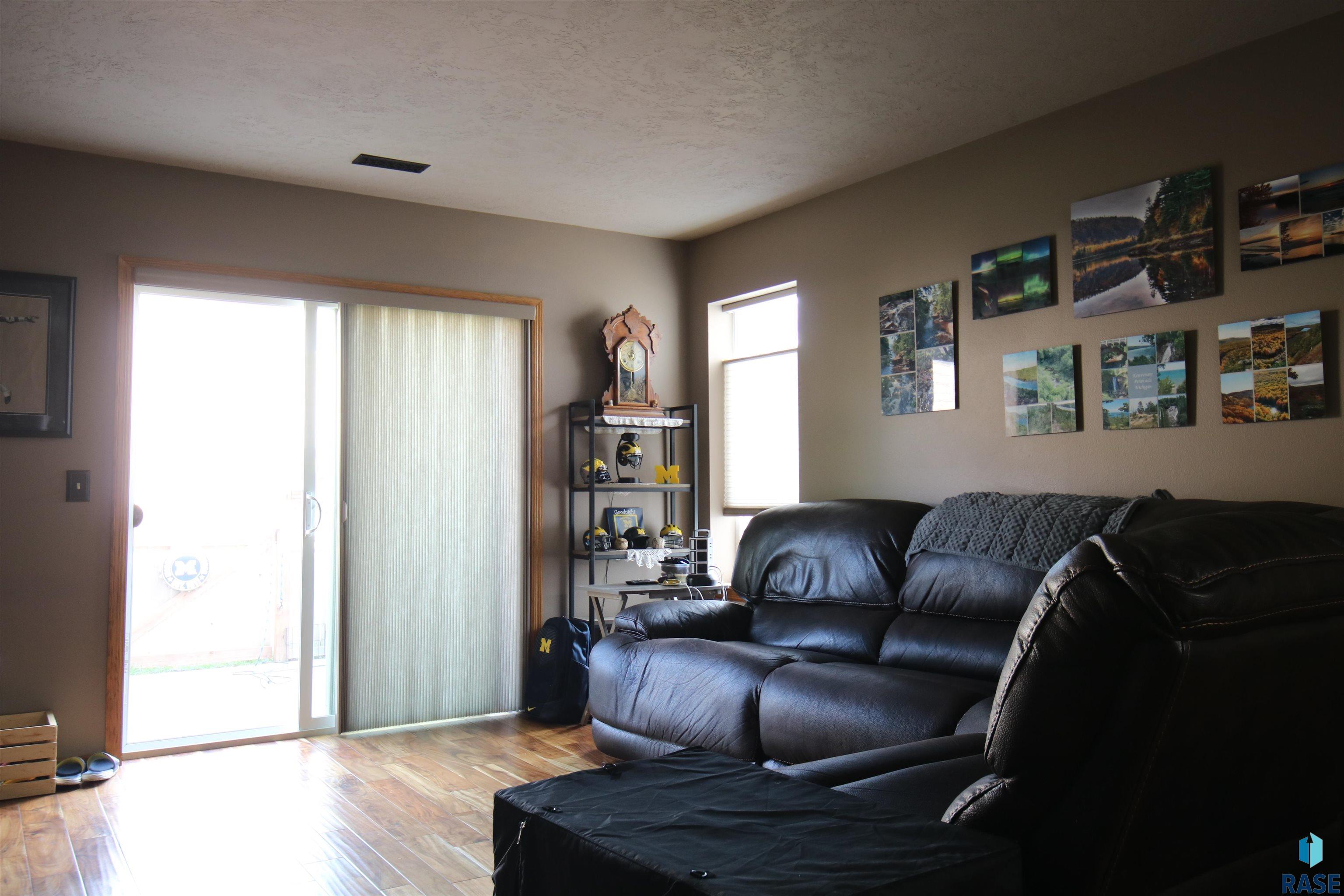 1905 S Sertoma Ave Avenue #102, Sioux Falls, South Dakota image 4