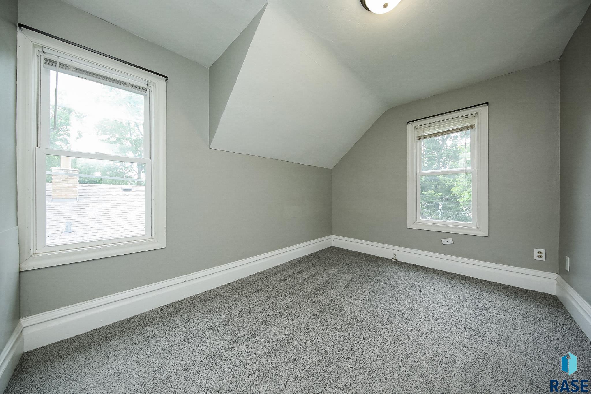 1915 S Walts Ave Avenue, Sioux Falls, New Jersey image 15