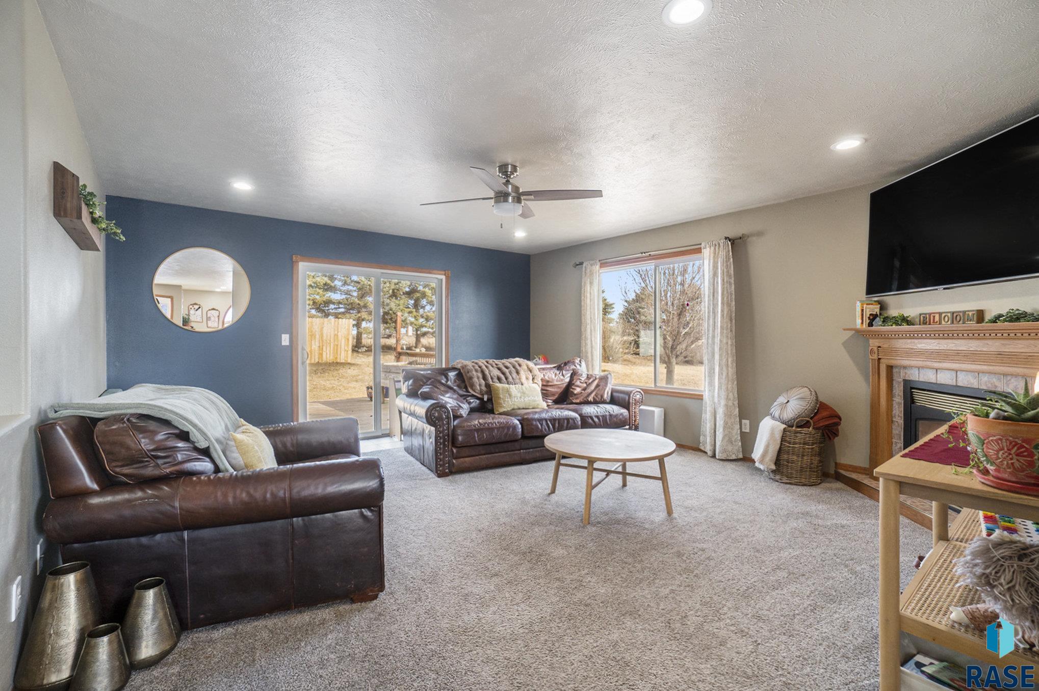 145 Ramm Heights Dr Drive, Madison, South Dakota image 9