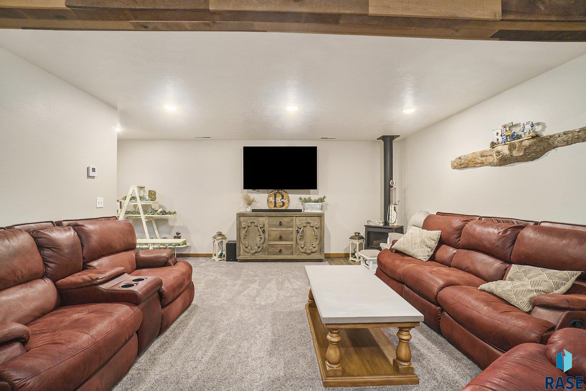 145 Ramm Heights Dr Drive, Madison, South Dakota image 24
