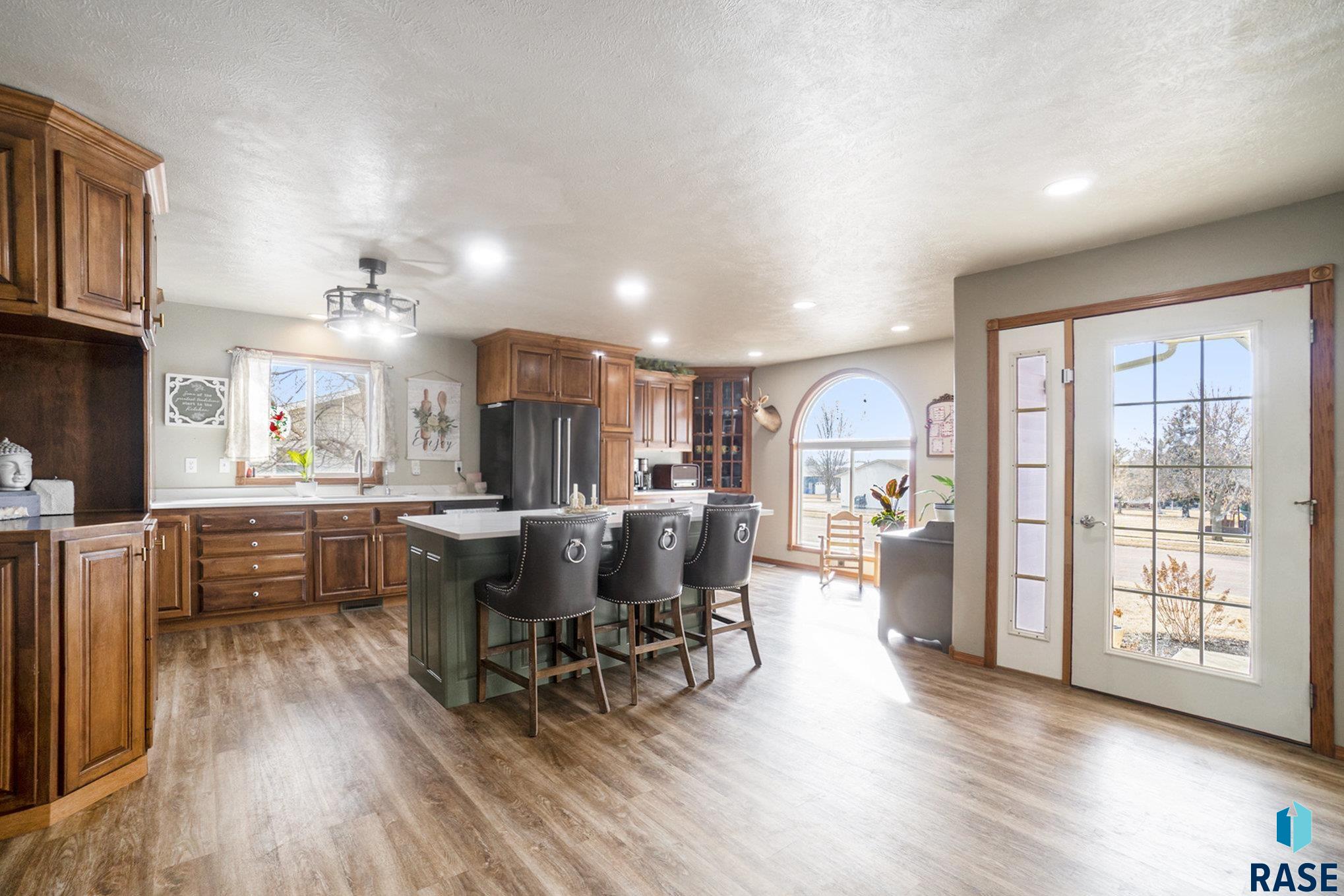 145 Ramm Heights Dr Drive, Madison, South Dakota image 6