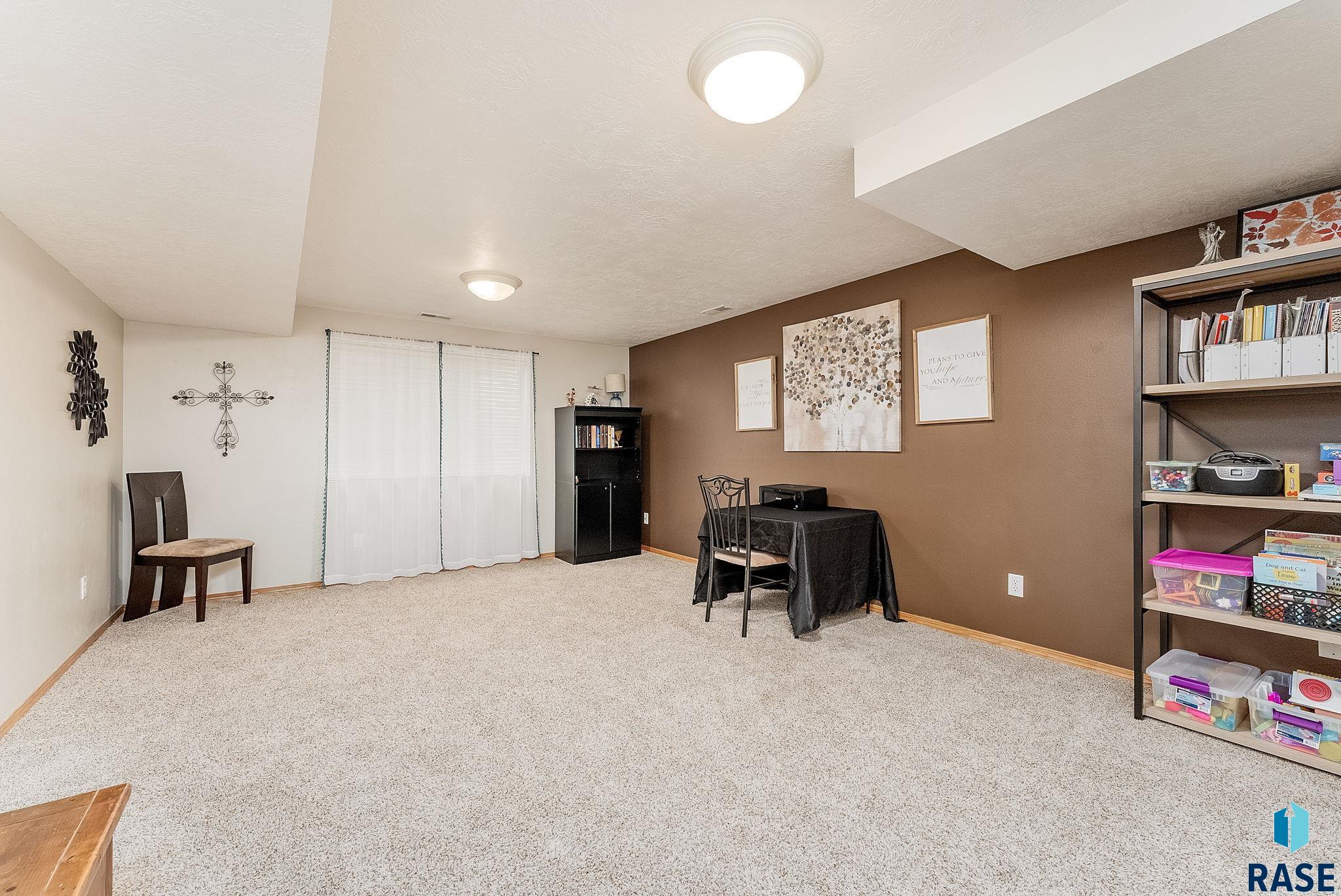 5102 S Carrick Ave Avenue, Sioux Falls, New Jersey image 18
