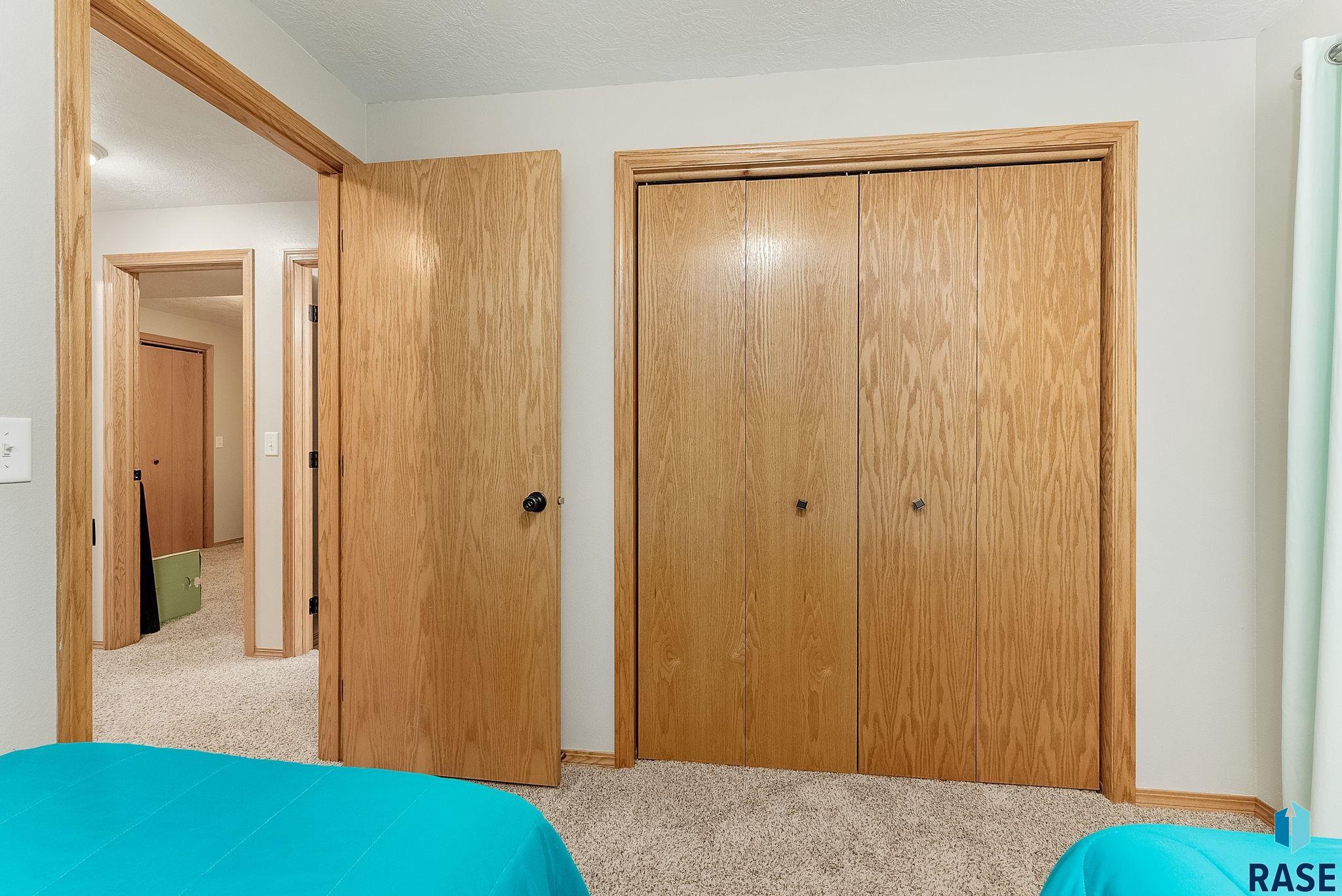 5102 S Carrick Ave Avenue, Sioux Falls, New Jersey image 14