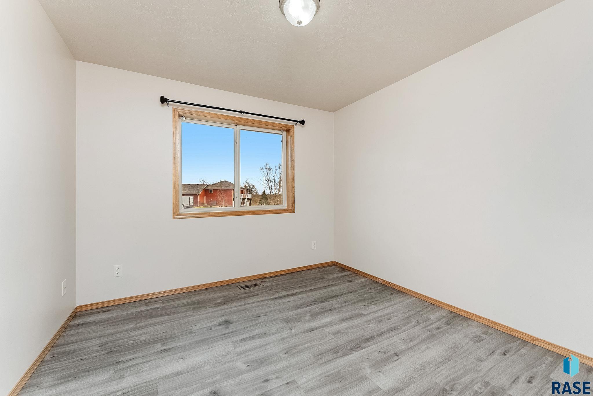 6020 S Kerry Ave Avenue #6020, Sioux Falls, South Dakota image 2
