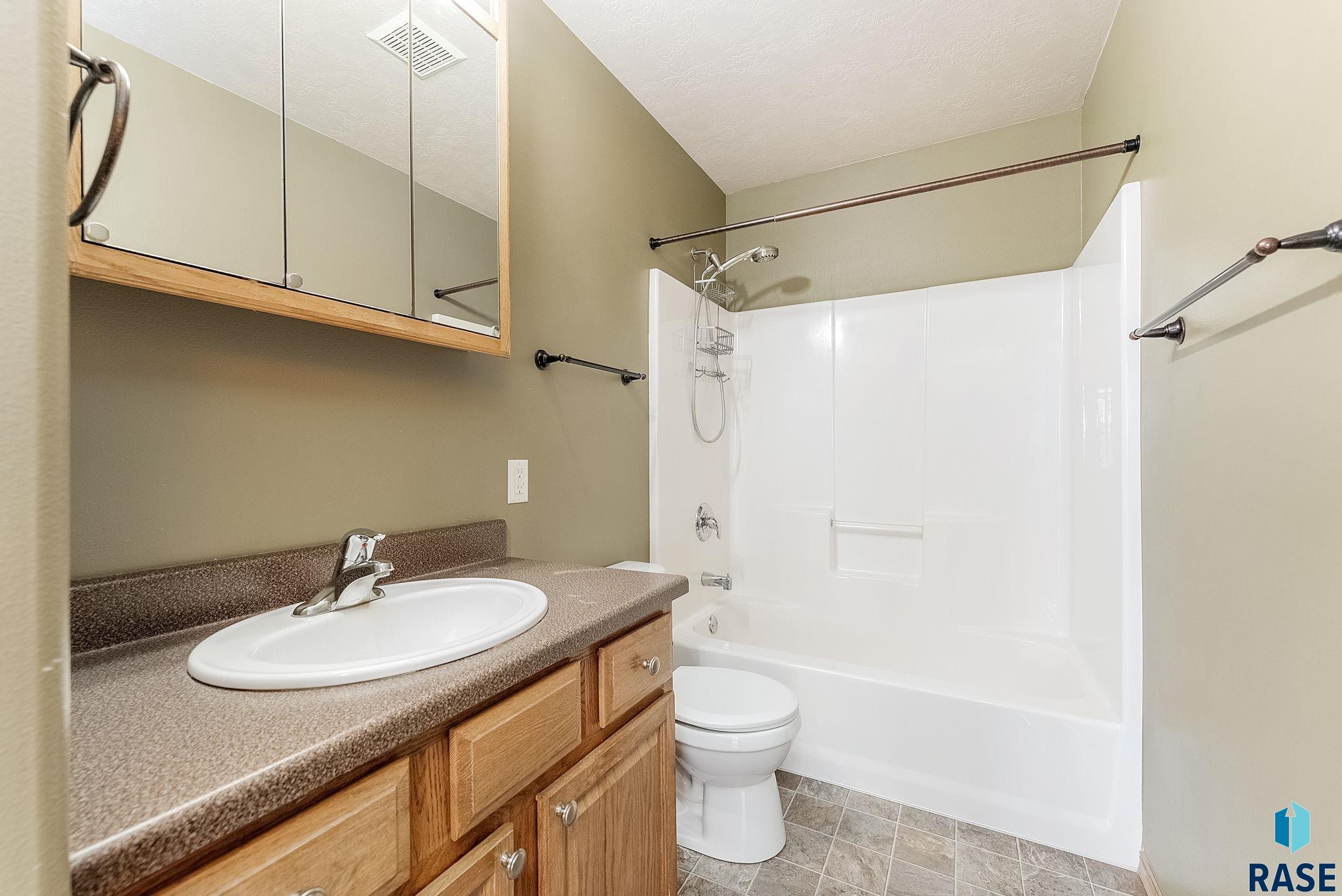 6020 S Kerry Ave Avenue #6020, Sioux Falls, South Dakota image 6