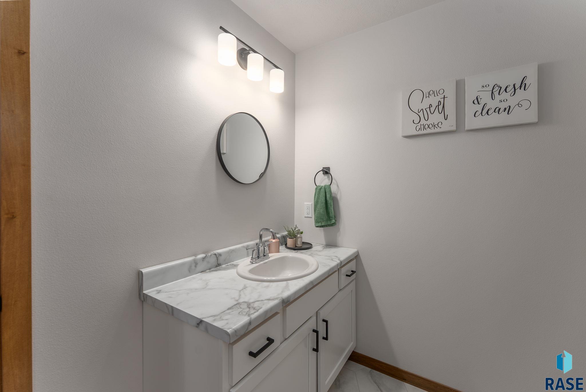 8145 E Tencate Pl Place #302, Sioux Falls, New Jersey image 18