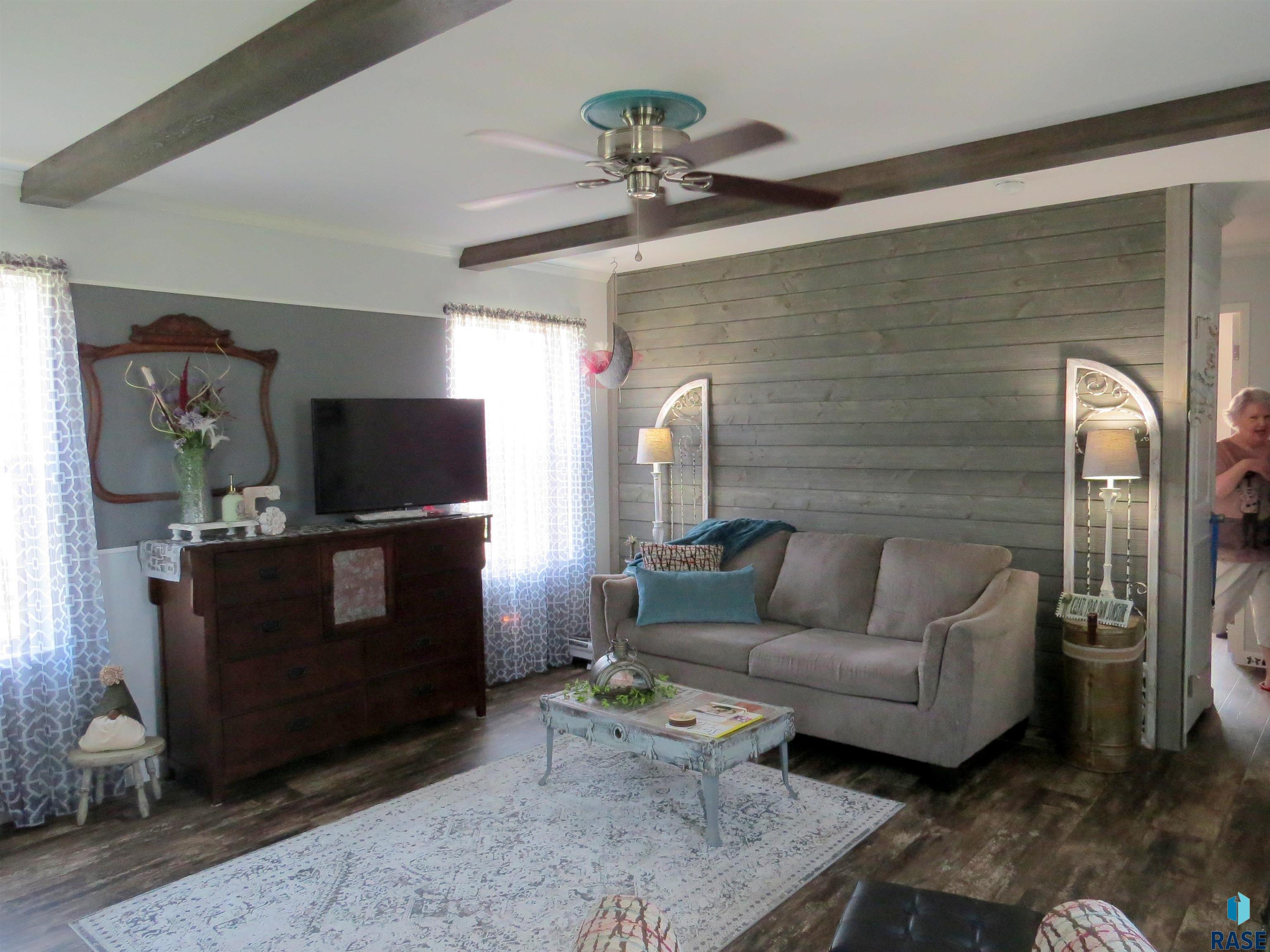 307 N Caley Pl Place, Sioux Falls, South Dakota image 4