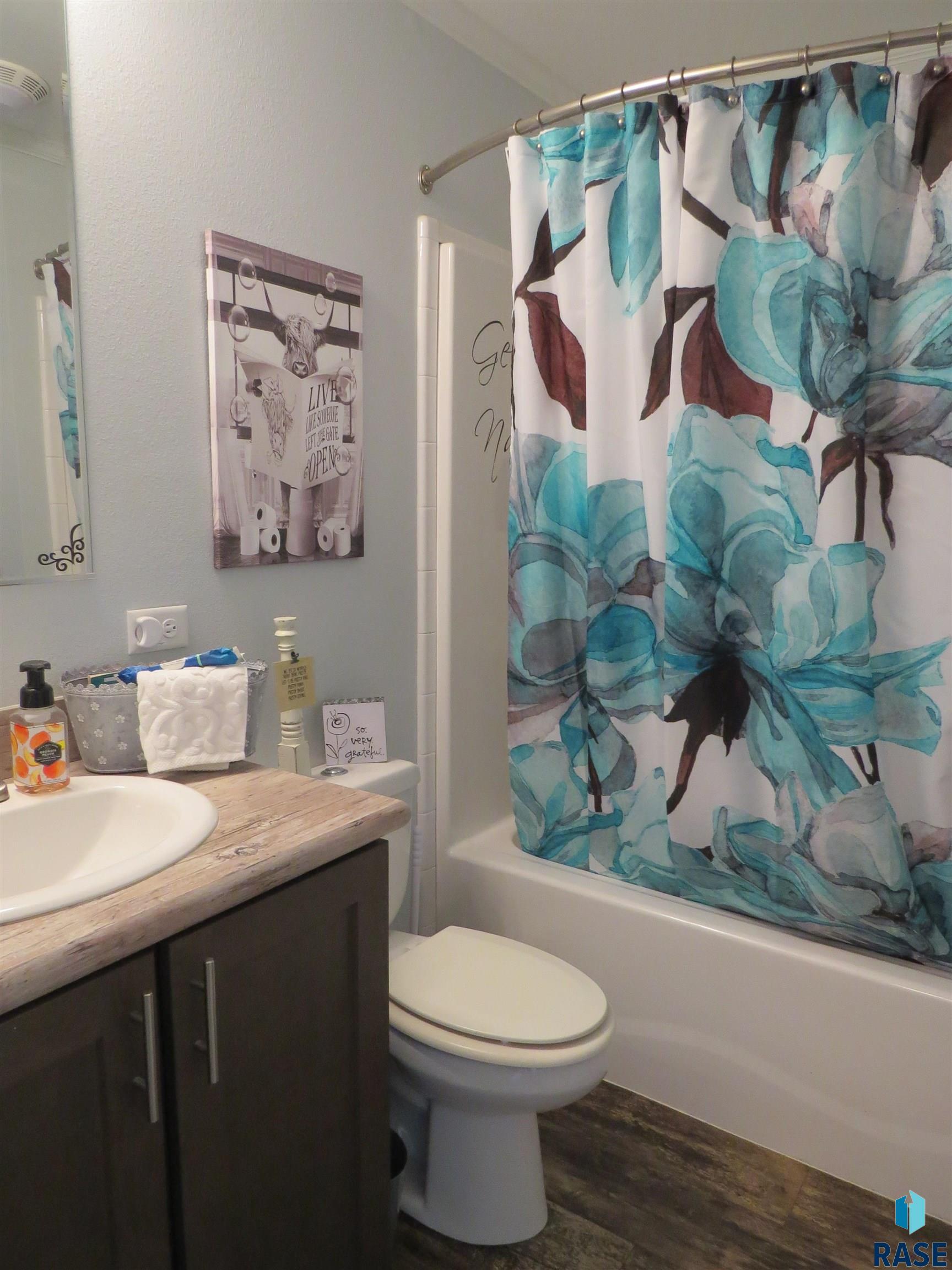 307 N Caley Pl Place, Sioux Falls, South Dakota image 13