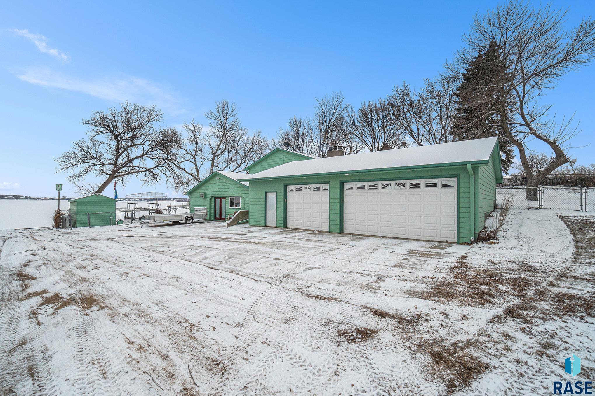 6111 Dakota Ave Avenue, Madison, South Dakota image 3