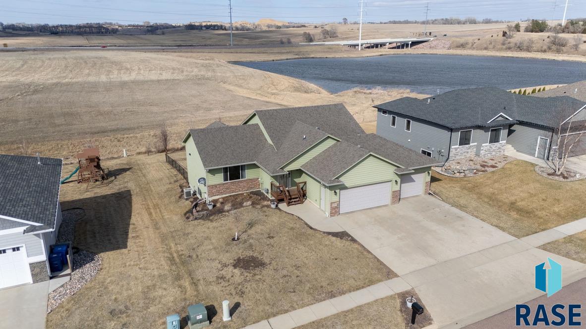 1600 E Liberty Cir Circle, Brandon, South Dakota image 32