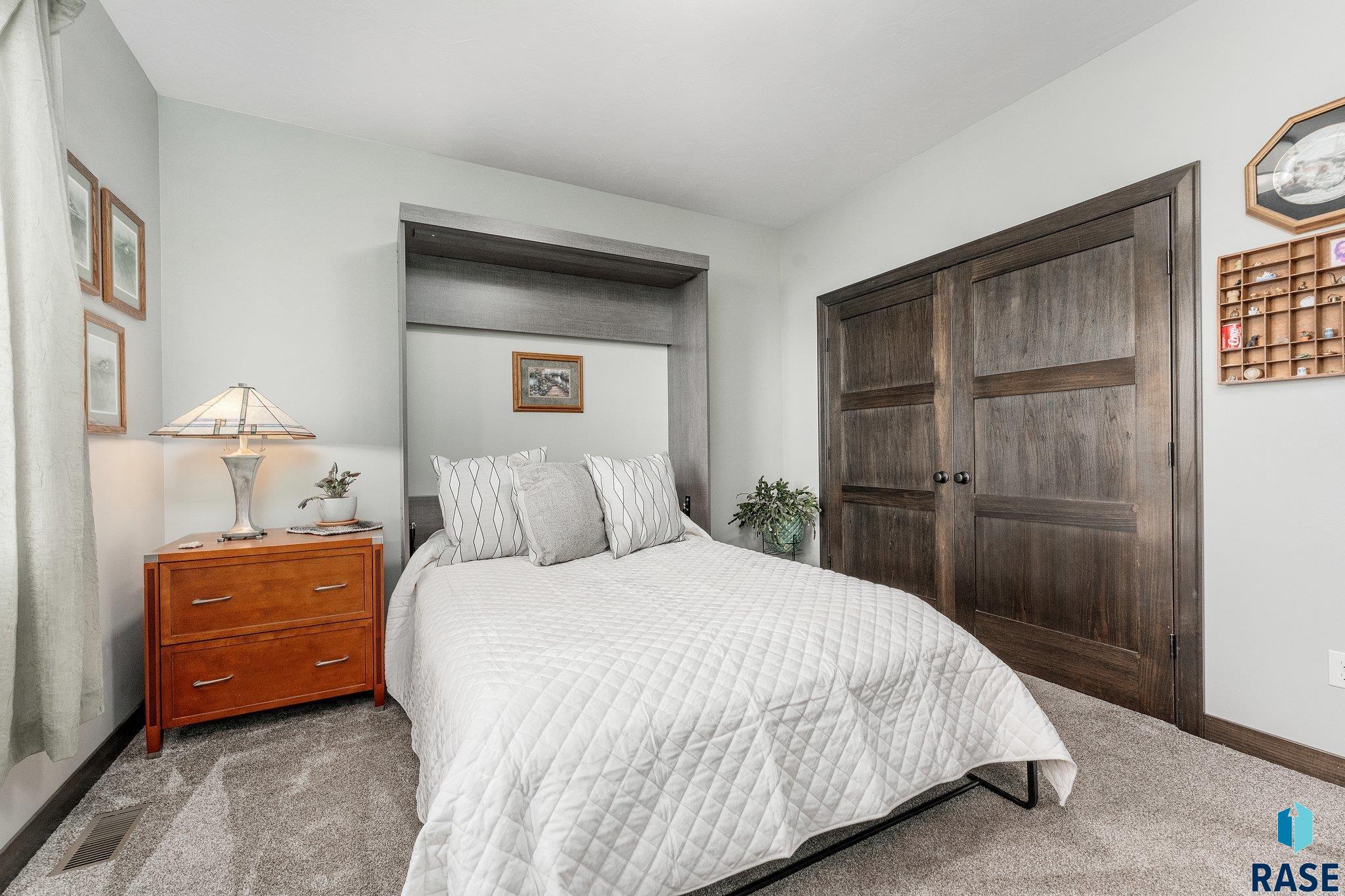 27261 Regal Ct Court, Sioux Falls, South Dakota image 35