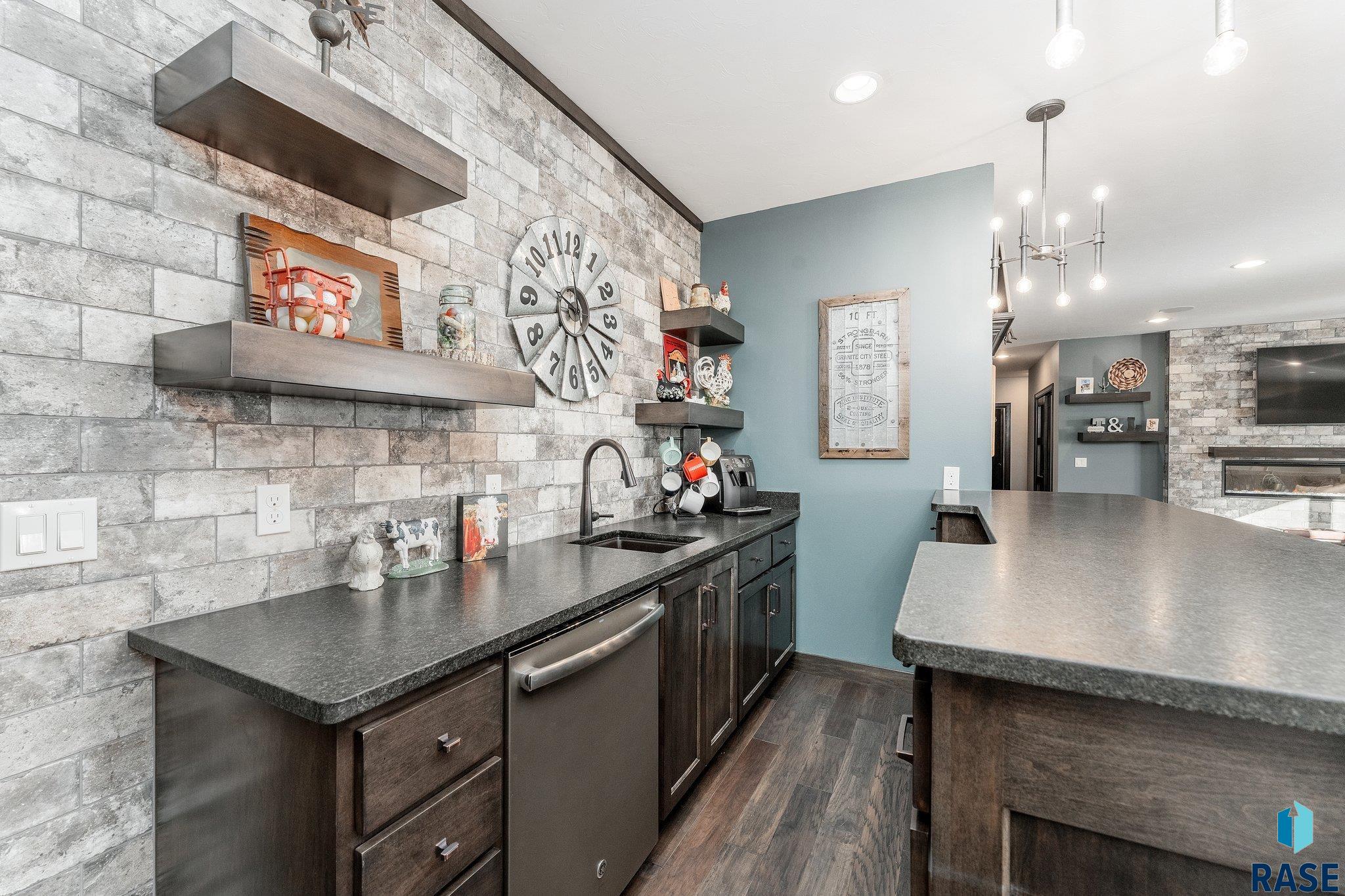 27261 Regal Ct Court, Sioux Falls, South Dakota image 24