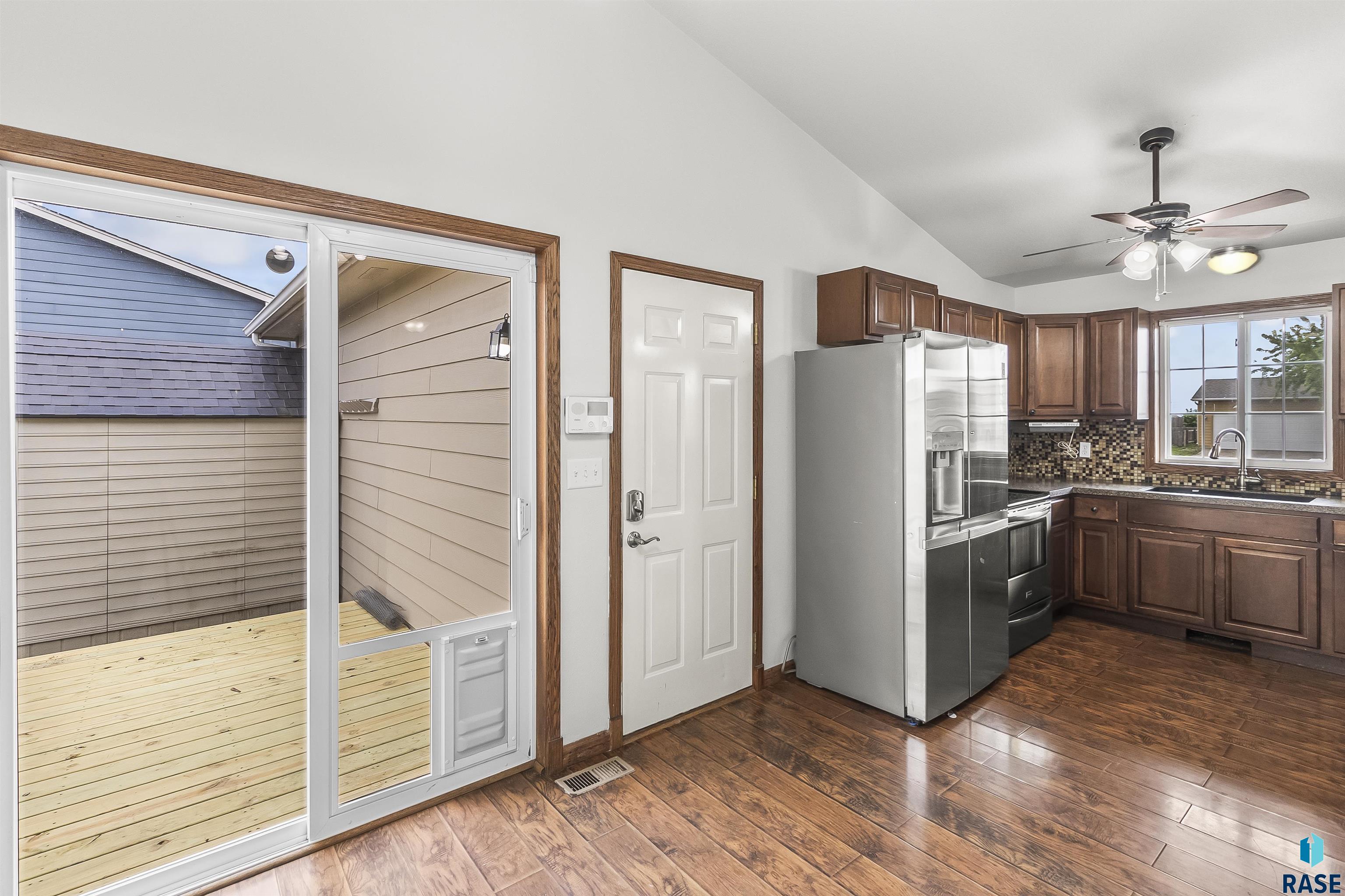 3916 W 93rd St Street, Sioux Falls, South Dakota image 4