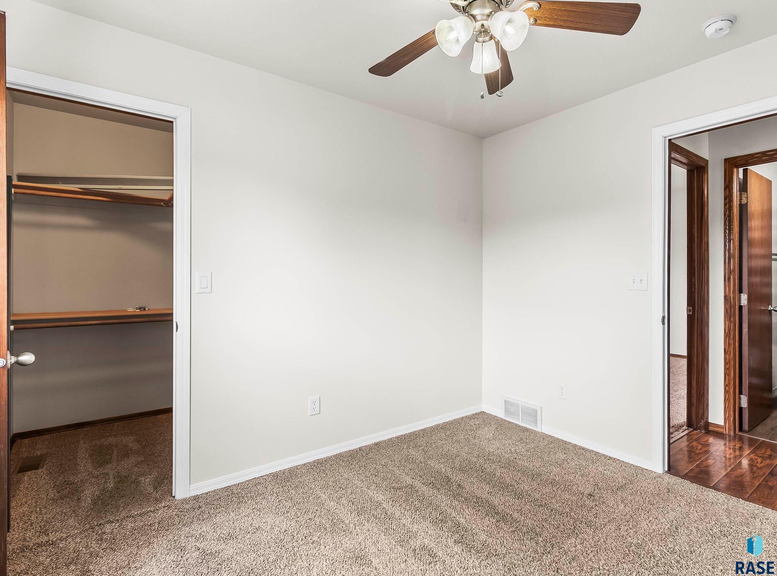3916 W 93rd St Street, Sioux Falls, South Dakota image 9