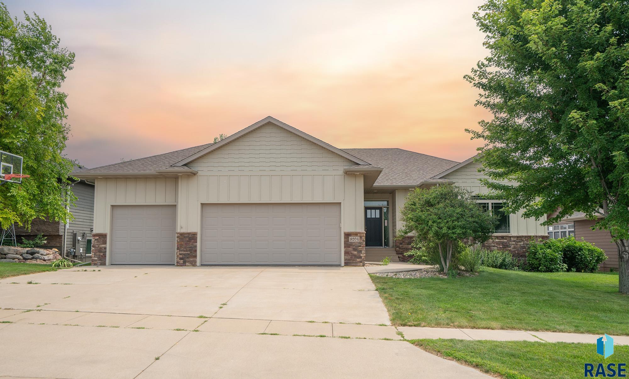 8204 S Spice Hill Cir Circle, Sioux Falls, South Dakota image 42