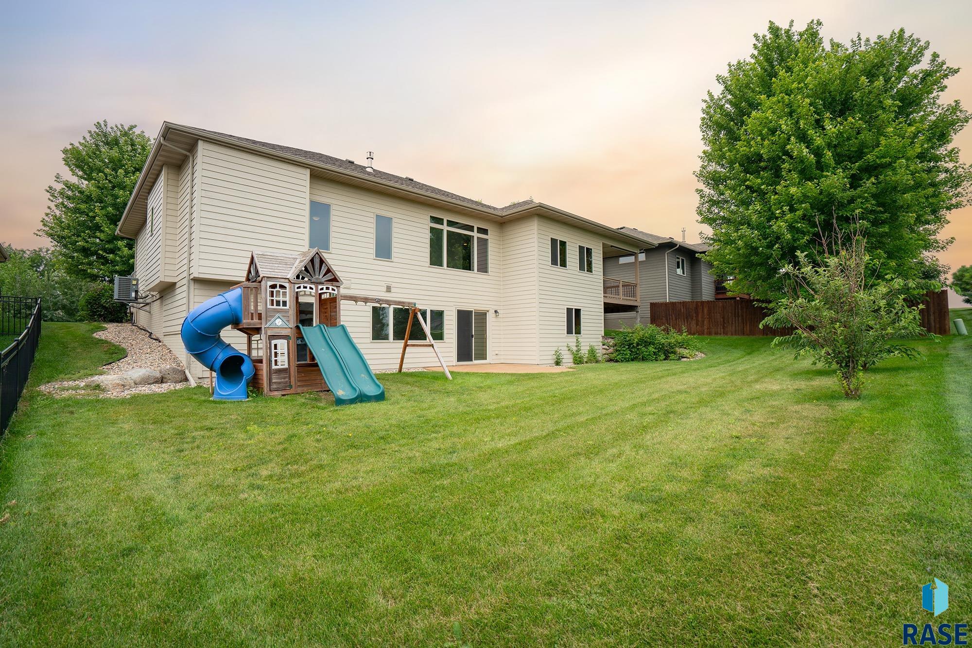 8204 S Spice Hill Cir Circle, Sioux Falls, South Dakota image 33