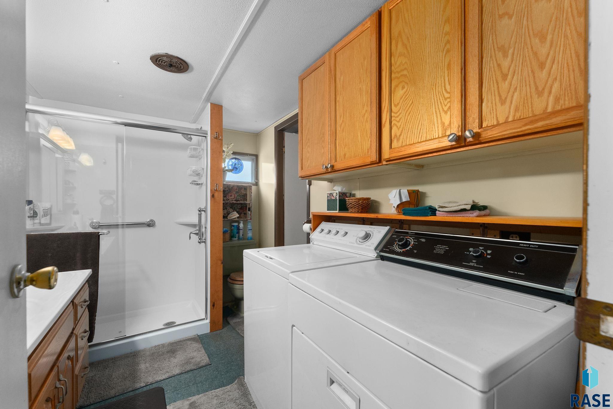 710 E 4th St Street, Dell Rapids, New Jersey image 3