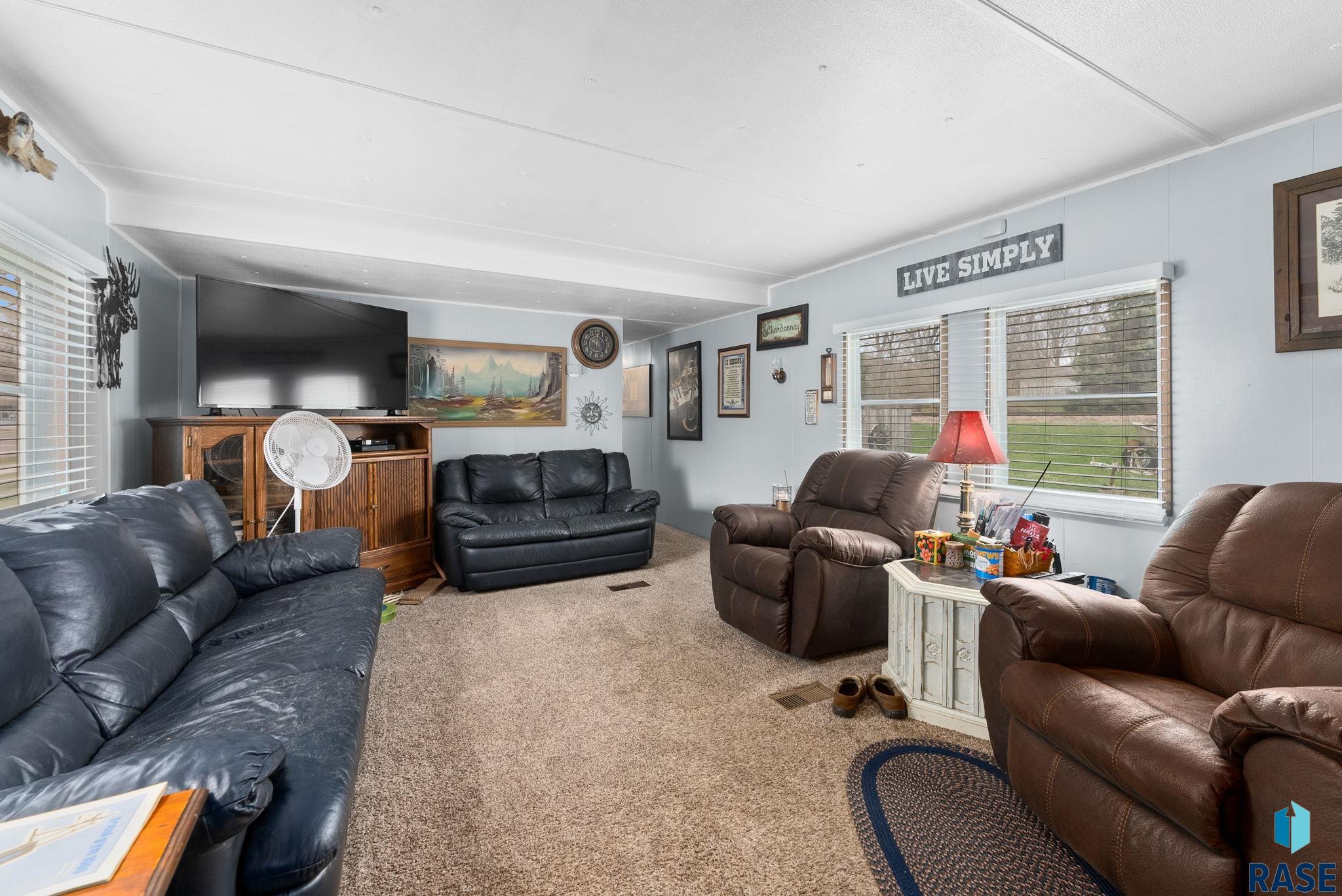 710 E 4th St Street, Dell Rapids, New Jersey image 6