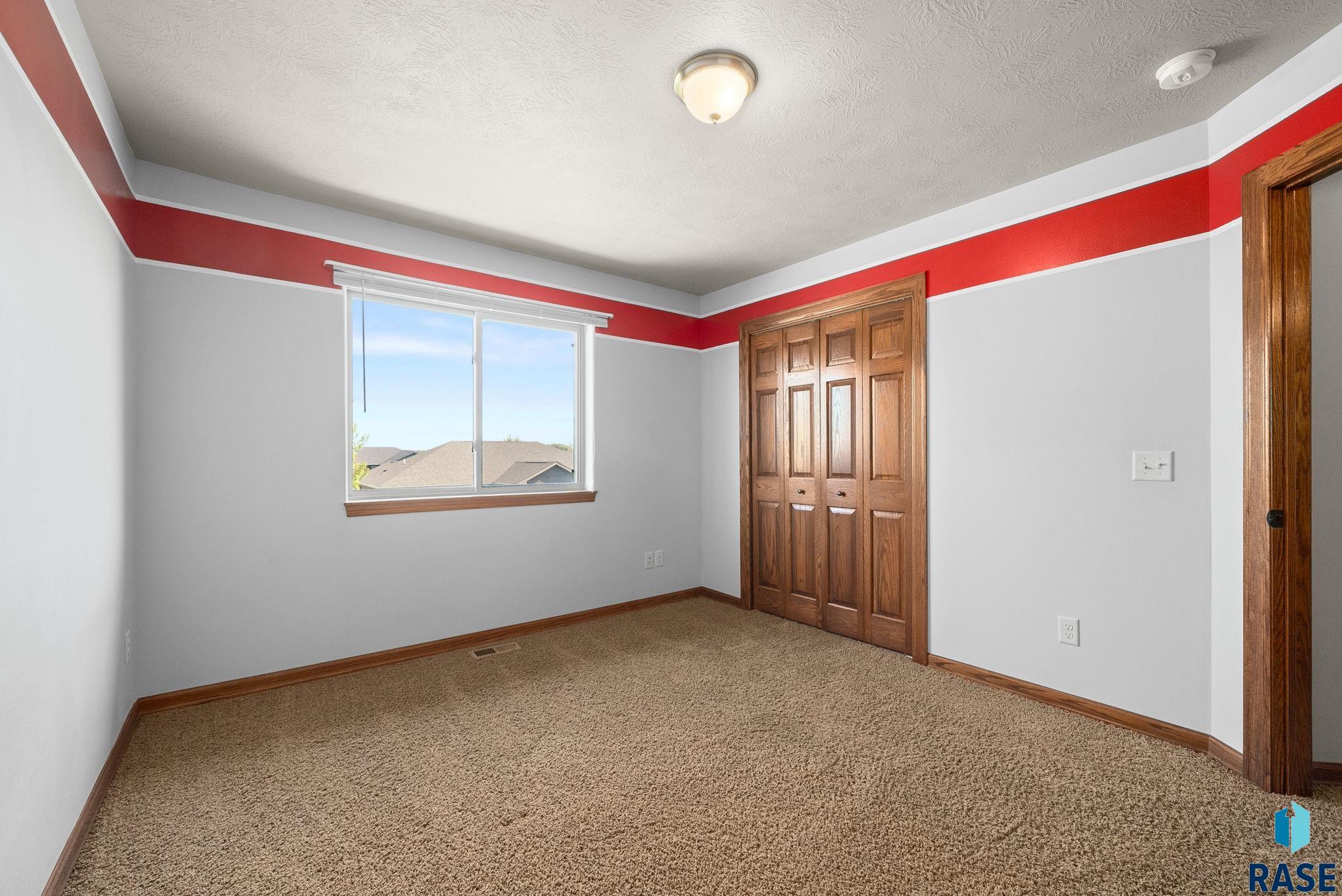 4304 W Shipton St Street, Sioux Falls, South Dakota image 14