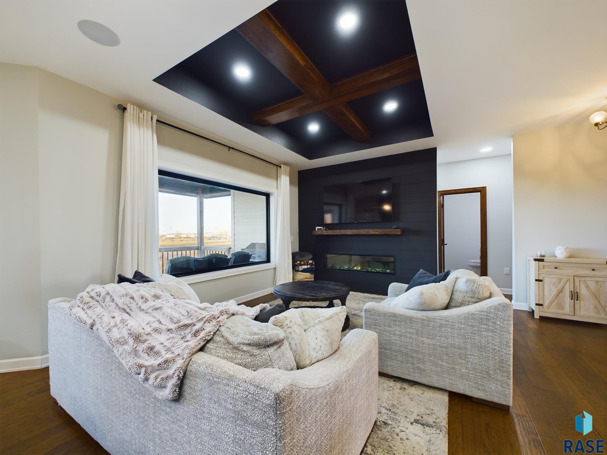 540 W Clara Cir Circle, Tea, New Jersey image 4