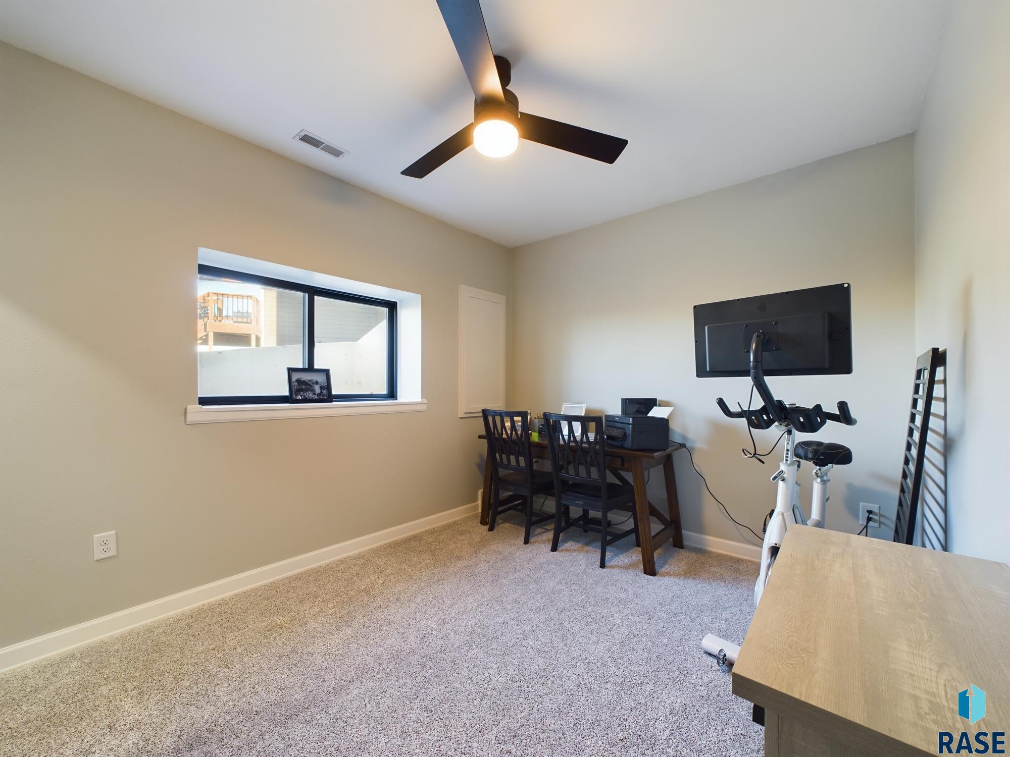 540 W Clara Cir Circle, Tea, New Jersey image 42
