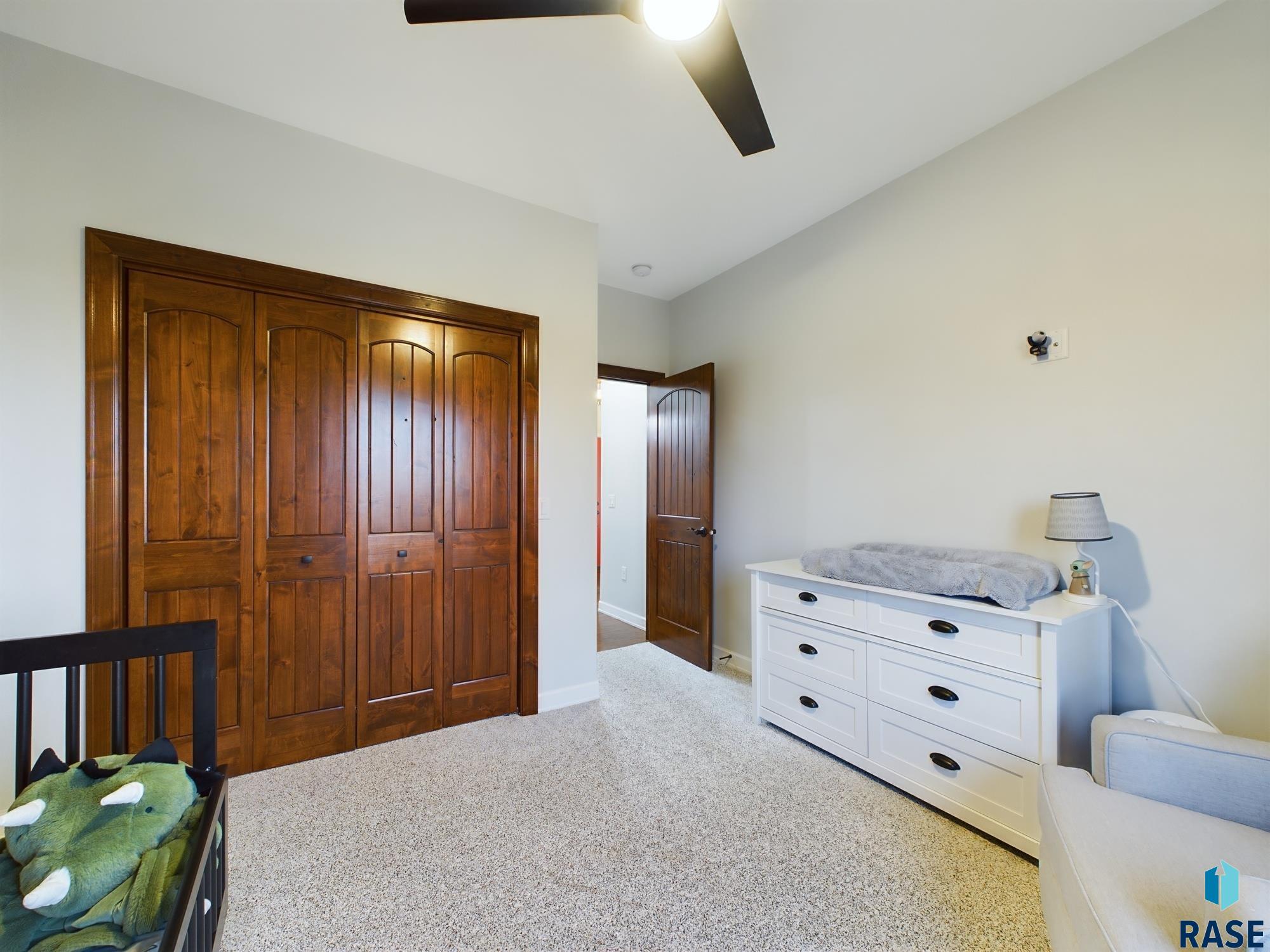 540 W Clara Cir Circle, Tea, New Jersey image 25