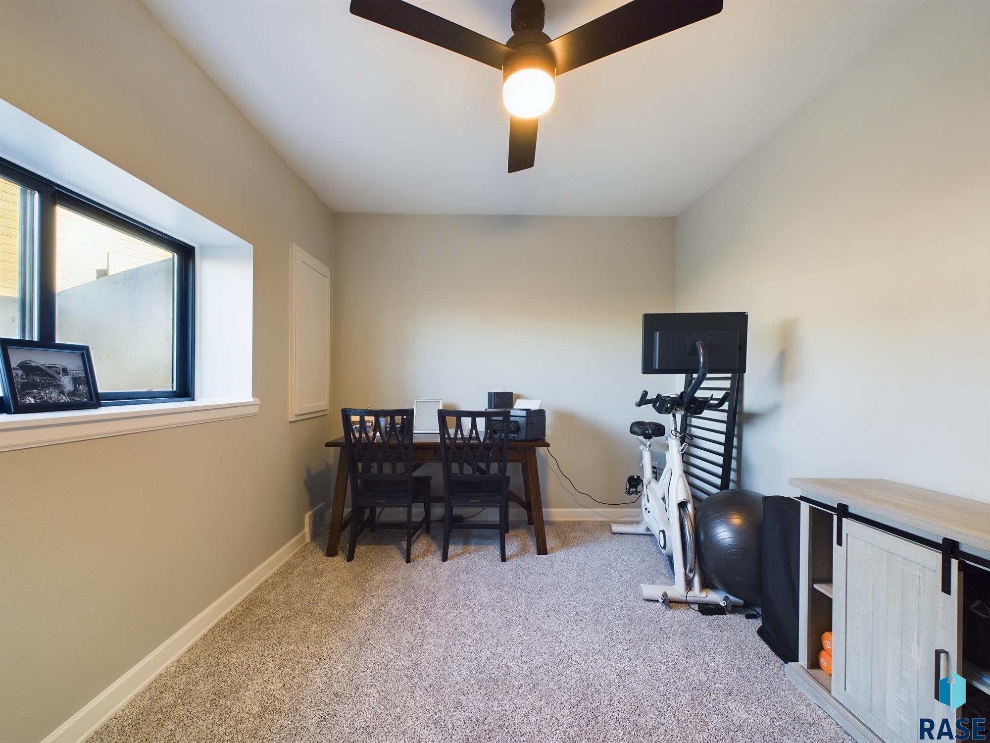 540 W Clara Cir Circle, Tea, New Jersey image 41