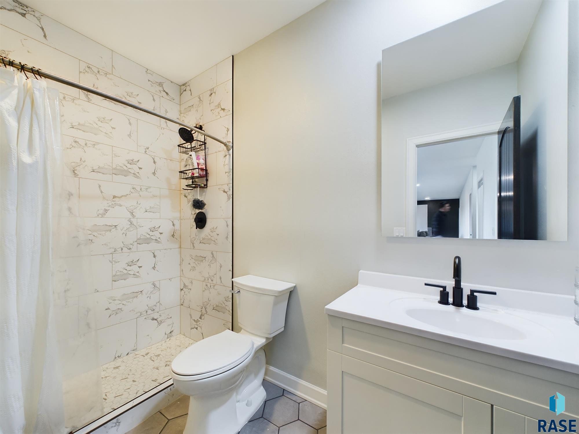 540 W Clara Cir Circle, Tea, New Jersey image 45