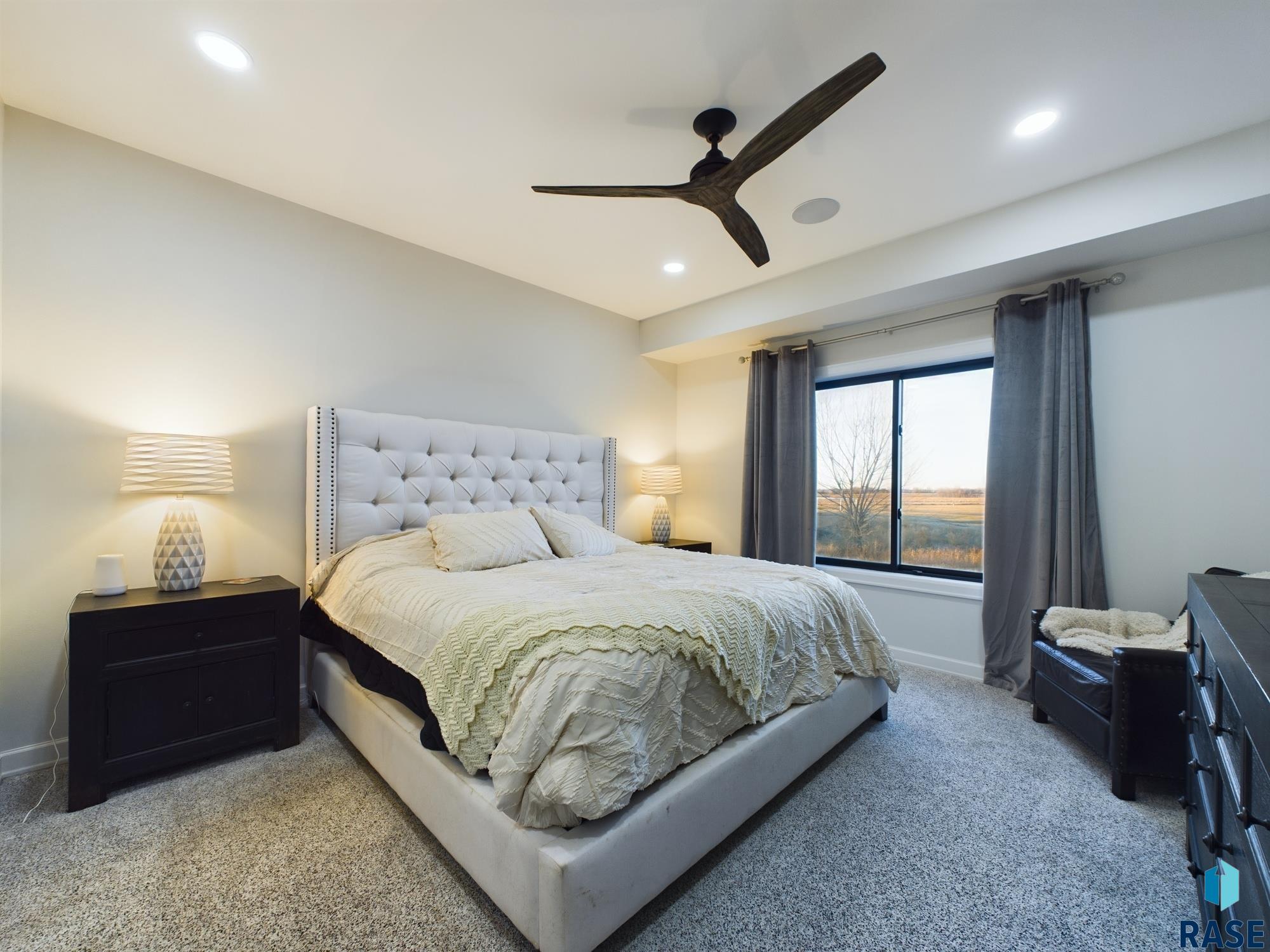 540 W Clara Cir Circle, Tea, New Jersey image 18