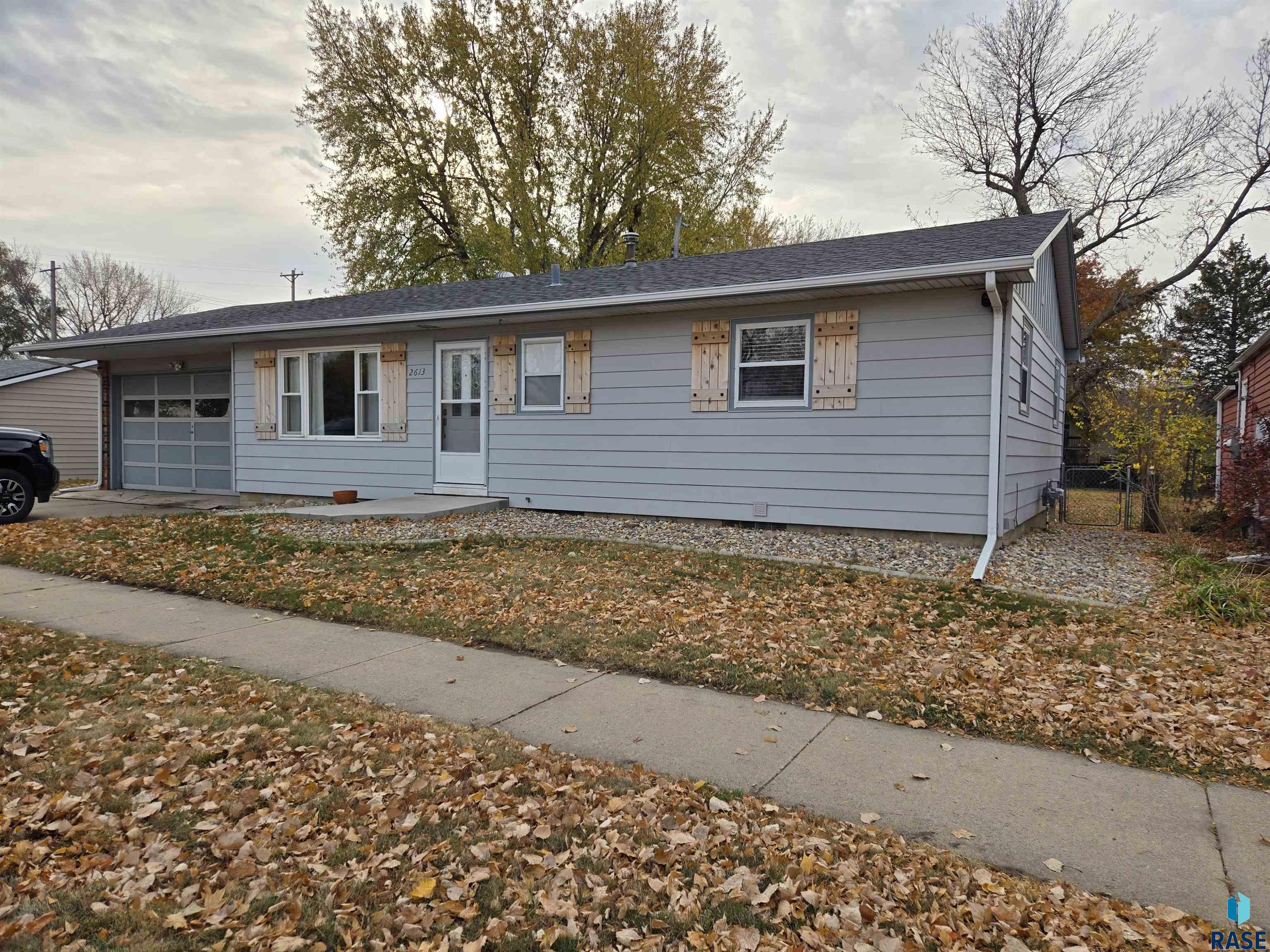 2613 W Bailey St Street, Sioux Falls, South Dakota image 1