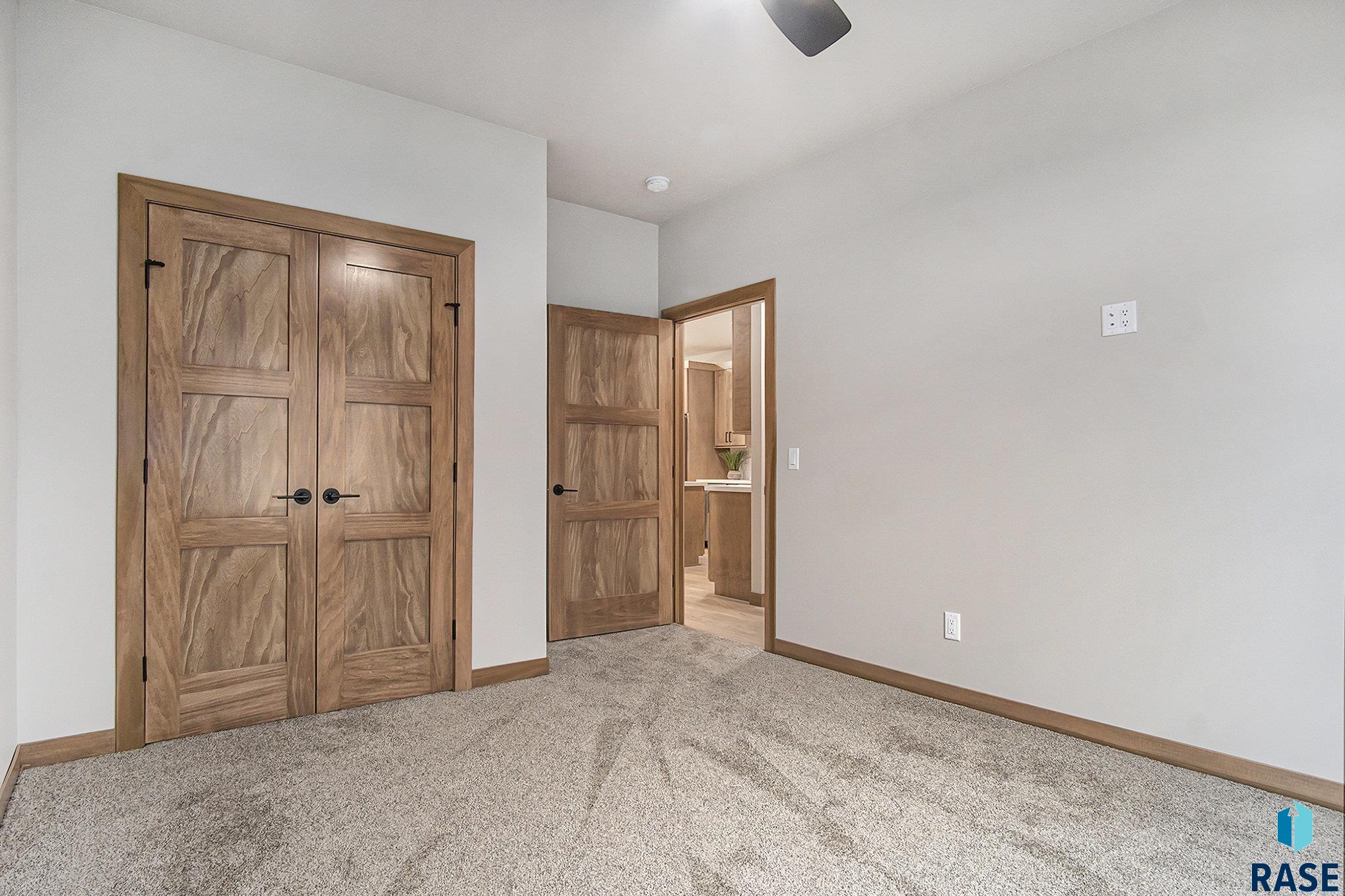 501 S Huckleberry Trl Trail, Harrisburg, New Jersey image 21