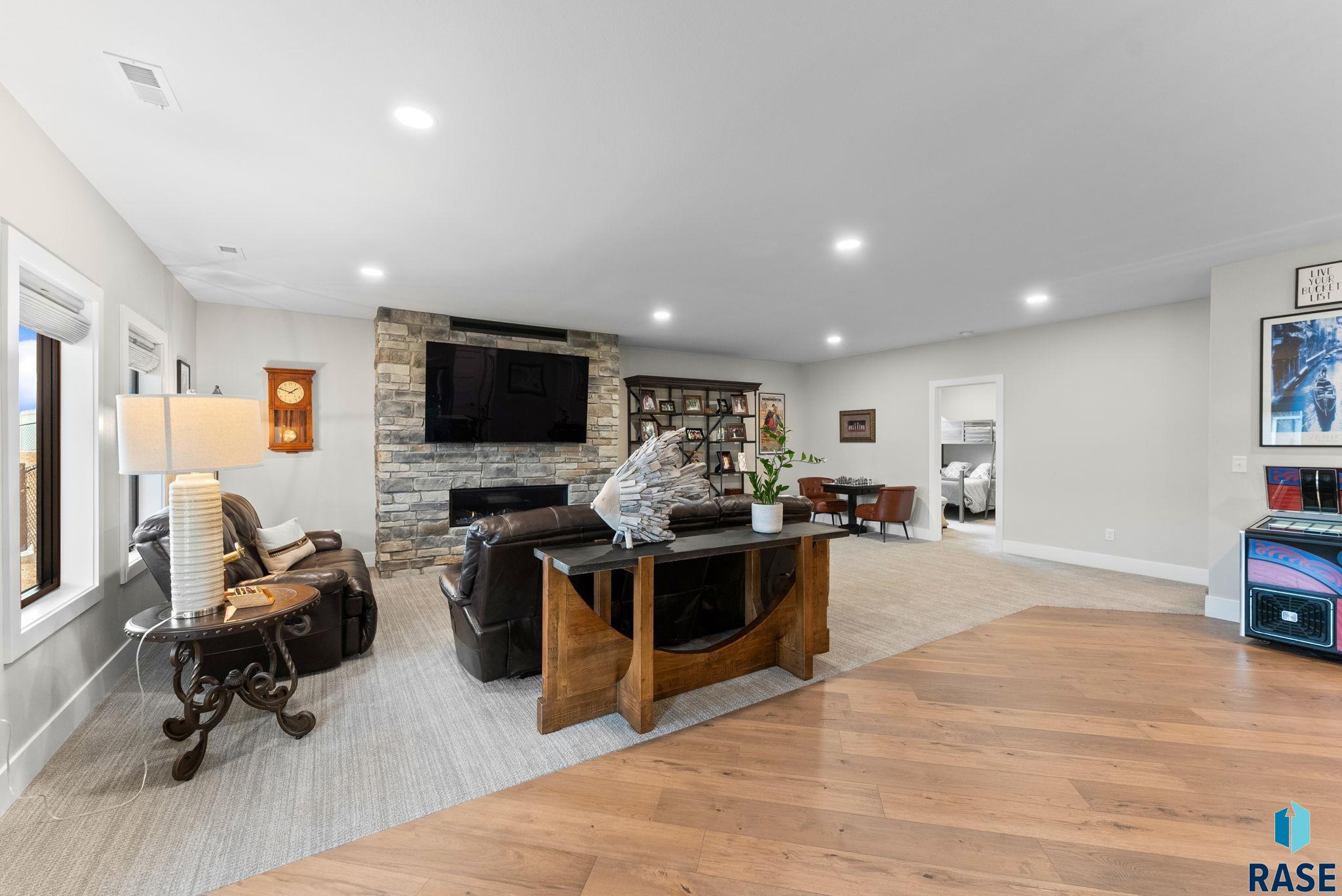 2719 W Oak Hill Dr Drive, Sioux Falls, New Jersey image 30