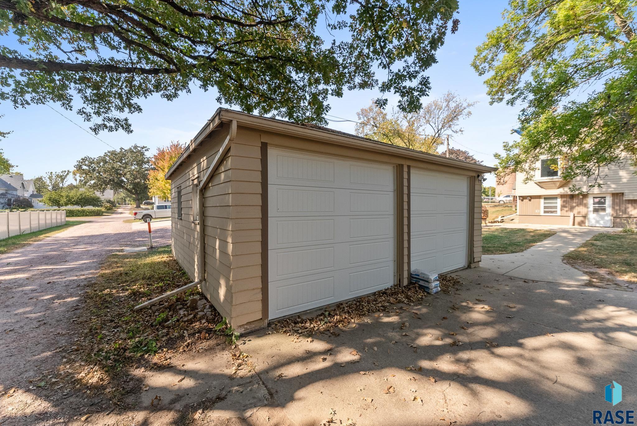 505 E 9th St Street, Dell Rapids, South Dakota image 36