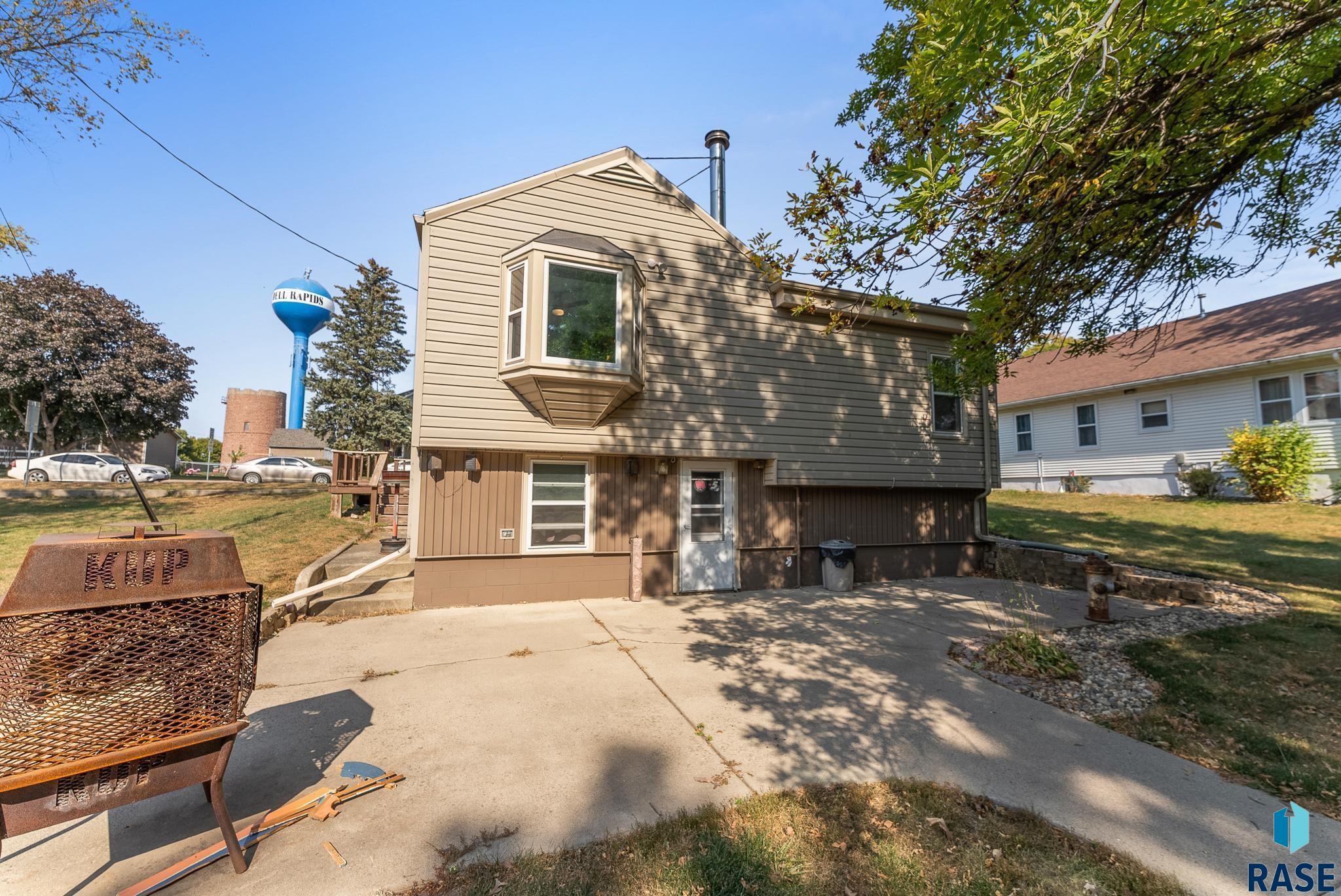 505 E 9th St Street, Dell Rapids, South Dakota image 32