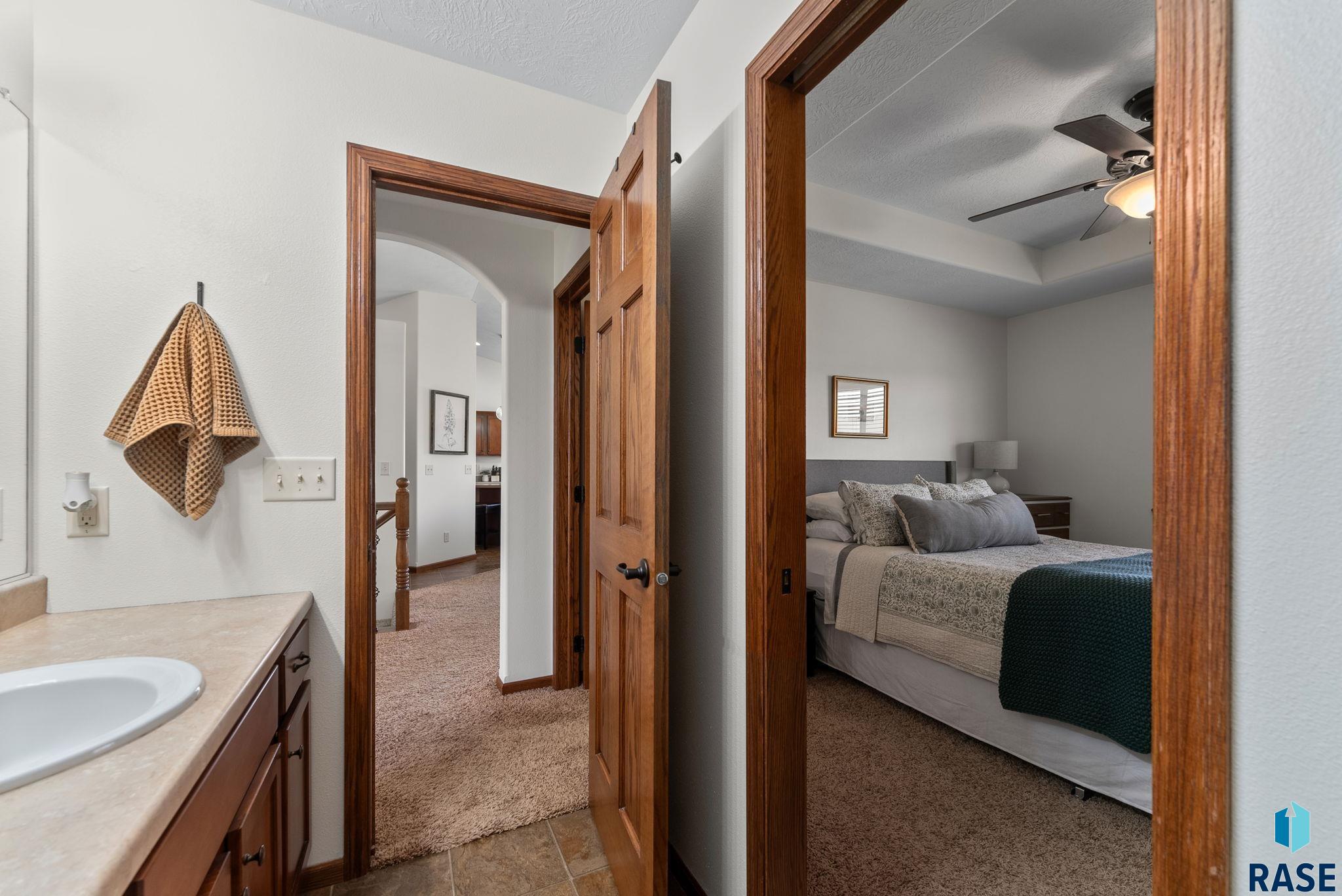 414 N Perry Ln Lane, Harrisburg, South Dakota image 22