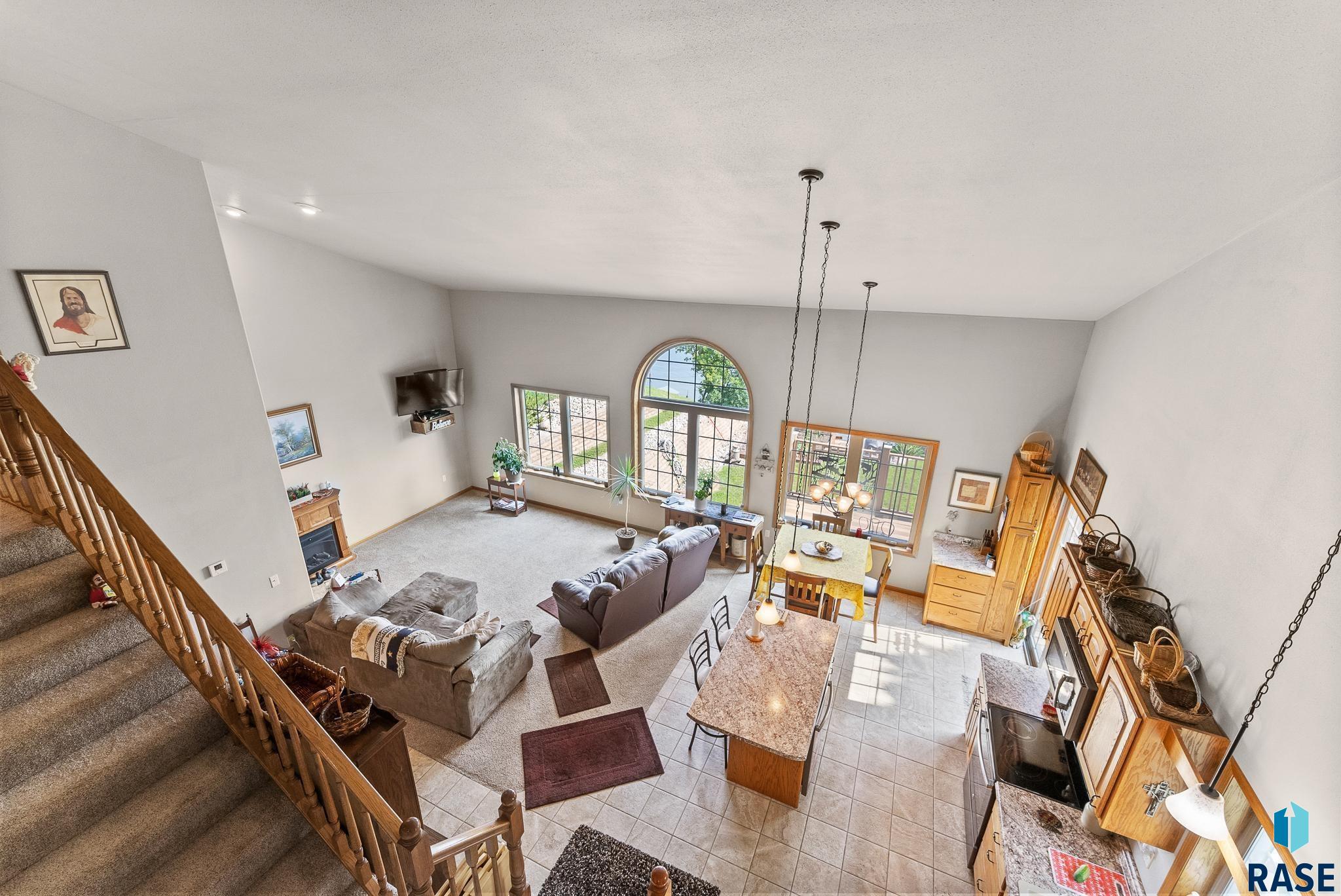 6305 Lakeview Dr Drive, Wentworth, South Dakota image 9