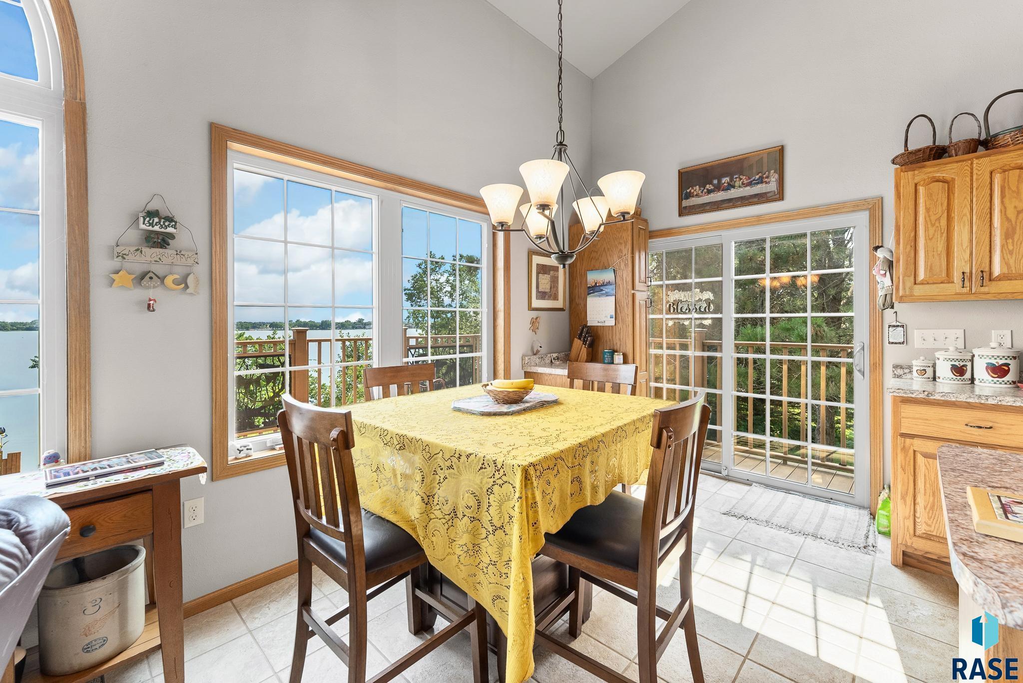 6305 Lakeview Dr Drive, Wentworth, South Dakota image 15