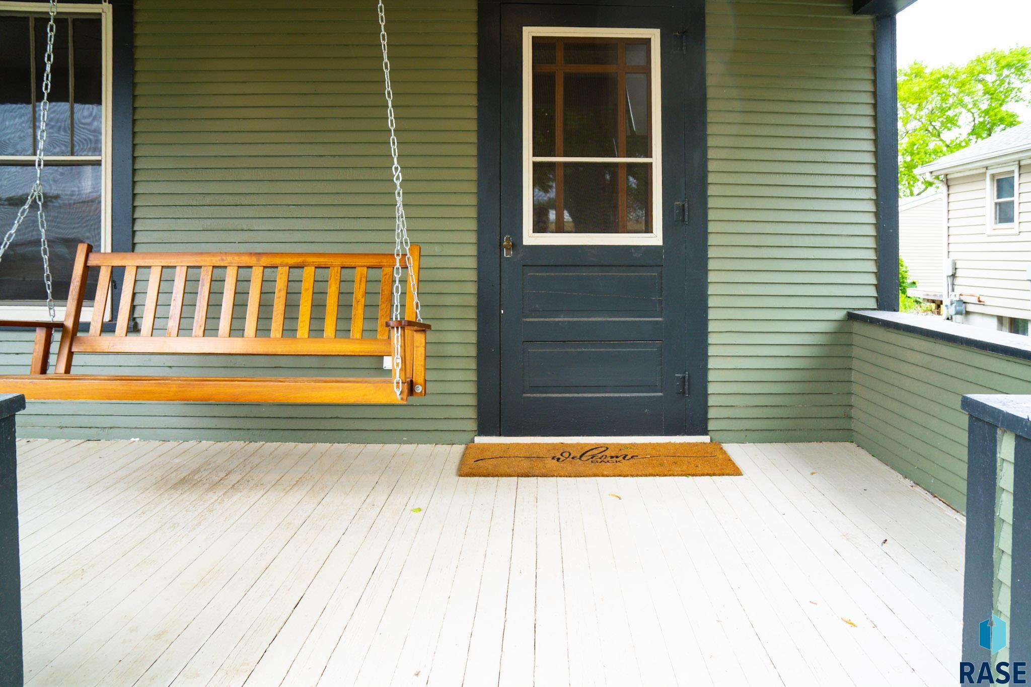 Corson, South Dakota 57005, United States, 4 Bedrooms Bedrooms, ,2 BathroomsBathrooms,Residential,Active,132360