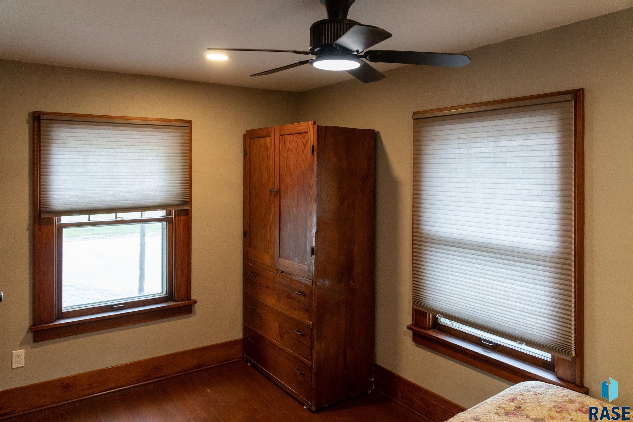 Corson, South Dakota 57005, United States, 4 Bedrooms Bedrooms, ,2 BathroomsBathrooms,Residential,Active,132360