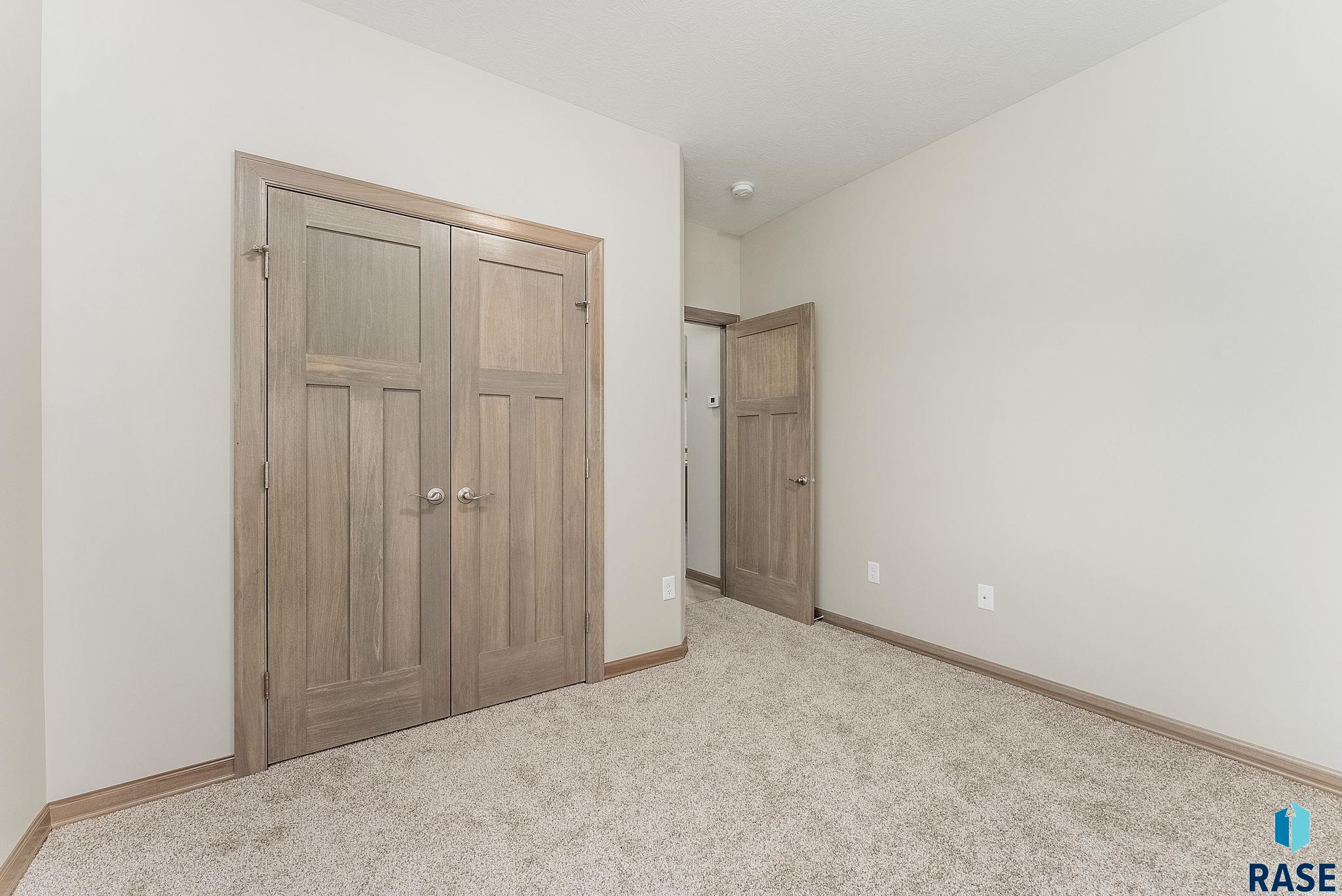 4513 W 34th St N Street, Sioux Falls, South Dakota image 15