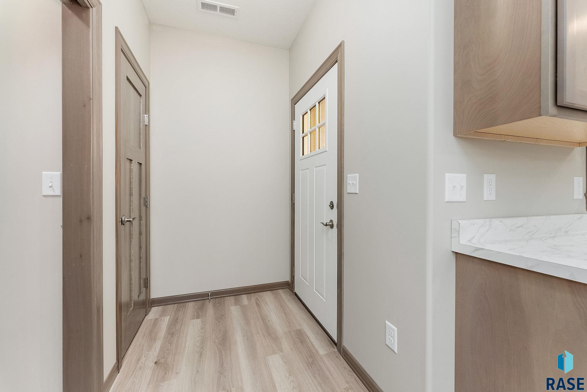 4513 W 34th St N Street, Sioux Falls, South Dakota image 18