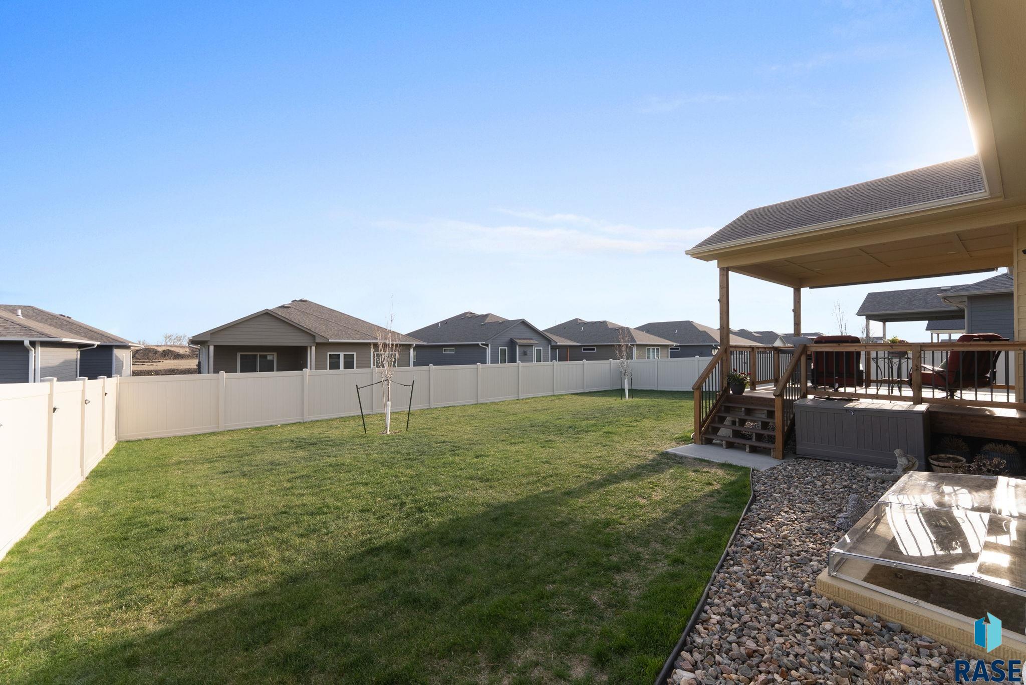 Sioux Falls, South Dakota 57108, United States, 5 Bedrooms Bedrooms, ,3 BathroomsBathrooms,Residential,Active,166865