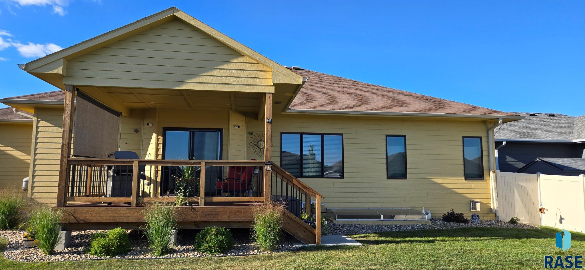 Sioux Falls, South Dakota 57108, United States, 5 Bedrooms Bedrooms, ,3 BathroomsBathrooms,Residential,Active,166865