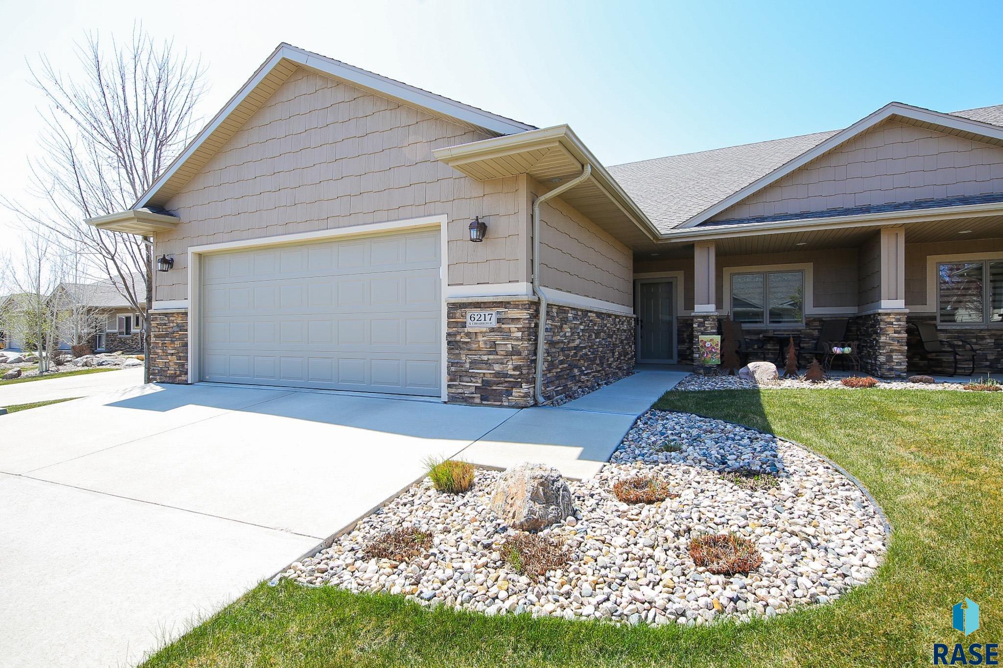 6217 S Cimarron Pl Place, Sioux Falls, South Dakota image 1