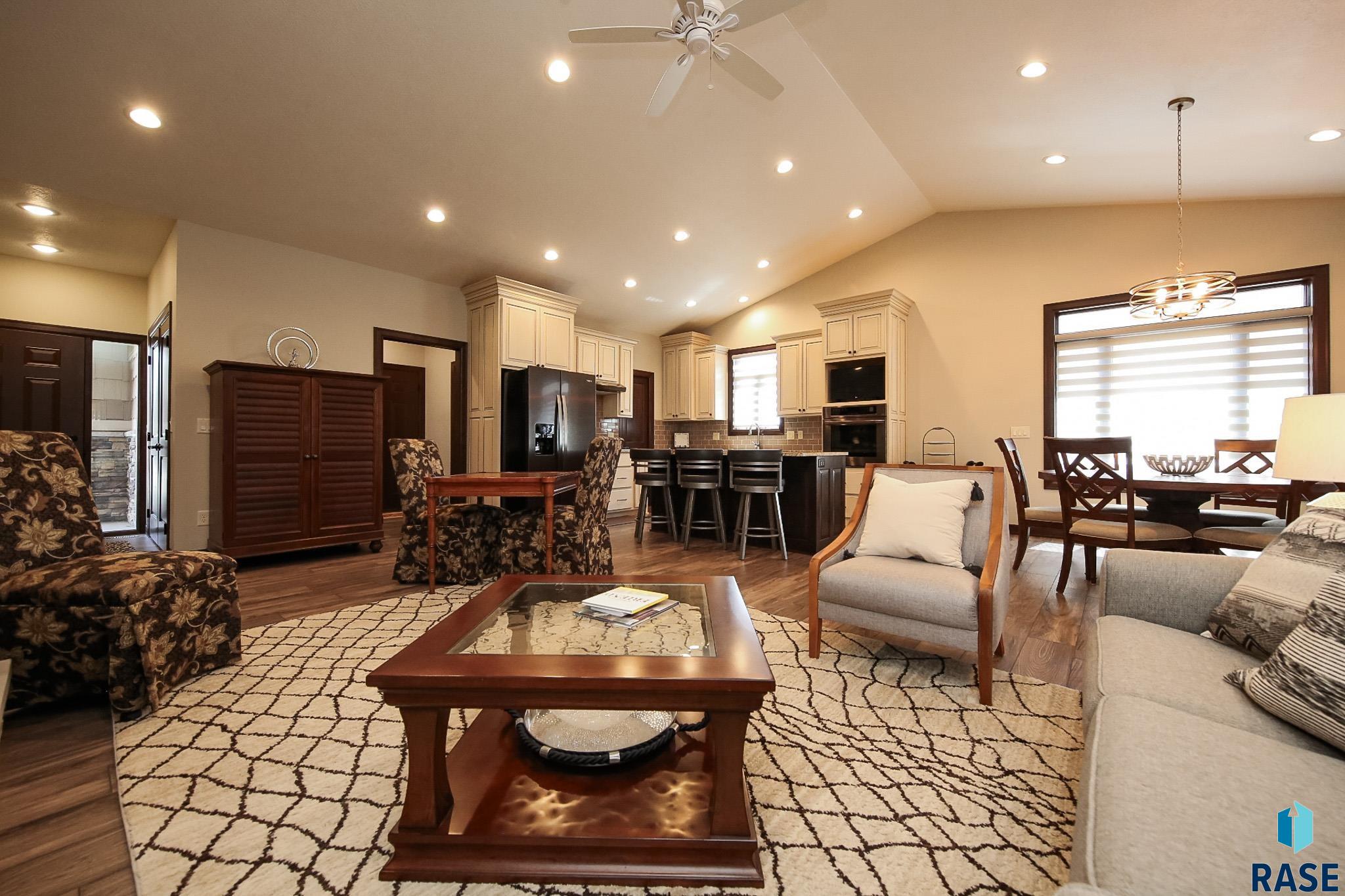 6217 S Cimarron Pl Place, Sioux Falls, South Dakota image 4